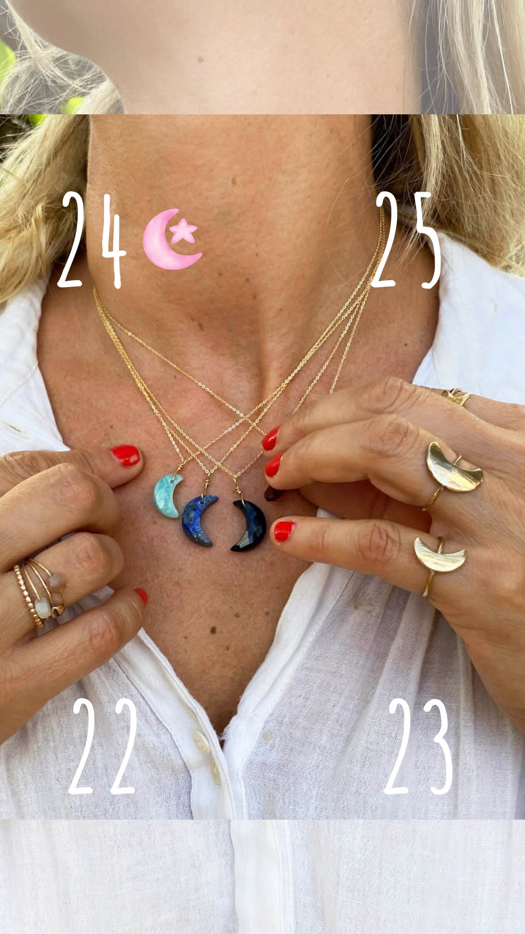 🎄Aujourd’hui, le temps s’arrête un peu…
Un sapin qui se pare,
des mains qui s’activent,
des rires, des regards,
et cette magie simple d’être ensemble.
Je vous souhaite
un Noël doux et lumineux.
À celles et ceux entourés,
à celles et ceux qui le sont moins,
à ceux qui rient fort,
à ceux qui ressentent plus fort.
Que cette journée vous apporte
un peu de chaleur,
un peu de paix,
et beaucoup d’amour ❤️
sous toutes ses formes.
Joyeux Noël à vous,
et particulièrement à toutes mes Lucettes,
Merci d’être là, d’éclairer cette aventure
et de faire briller Elluce chaque jour un peu plus ✨🎄💛
Joyeux Noël les Lucettes ✨
Et toi quel est ton souhait? Partage avec moi en 💬
#artisanatfrançais#faitmaiinavecamour#créatricebijoux#bijouxpierresnaturelles#bijouxmadeinfrance