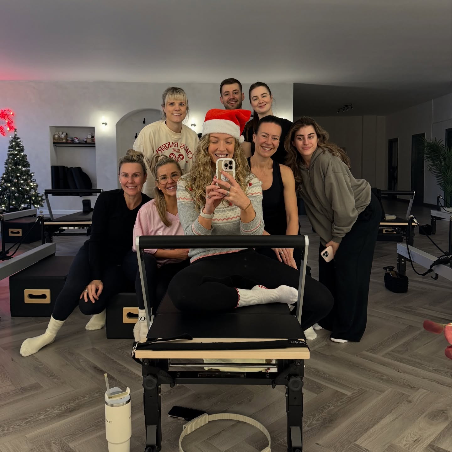 Merry Christmas to you all ❤️
Thank you so much for all your support this year ✨
Feeling very lucky for this Core Community 🫶🏼