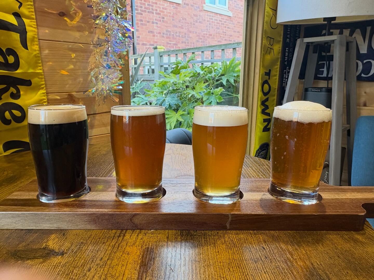 Another awesome Christmas present. A nice tasting board. There’s a stout, English pale ale, hazy IPA and the purple Don’t hug the catus.
Love it