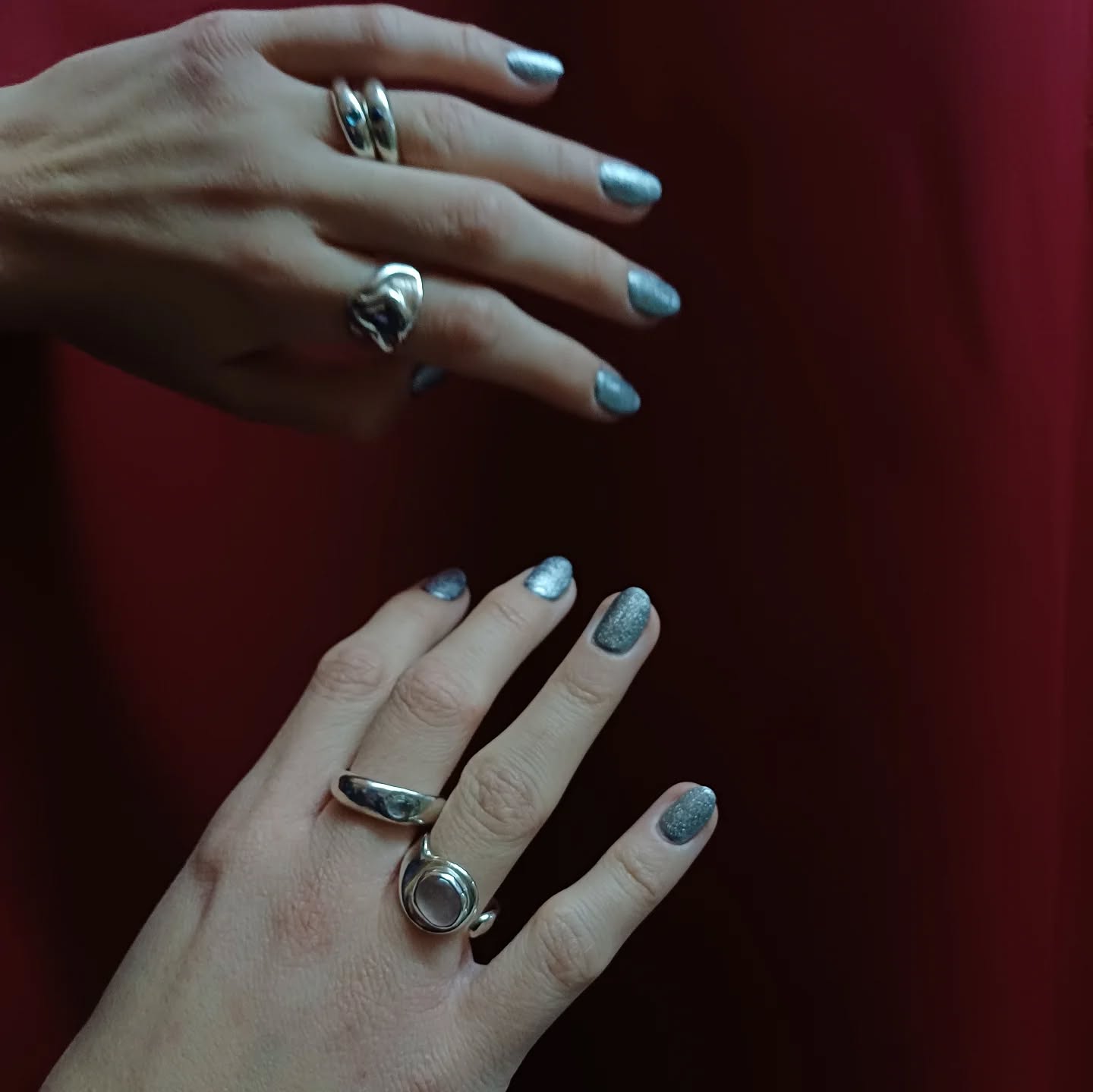 Η χρονιά αυτή τελειώνει και ήθελα να σας ευχαριστήσω τόσο πολύ για την στήριξη και την αγάπη σας, δεν το θεωρώ δεδομένο και είμαι ευγνώμων για αυτό, με βοηθάτε να συνεχίσω να κάνω αυτό που αγαπάω παρά τις δυσκολίες που υπάρχουν σε μια μικρή επιχείρηση.
Εύχομαι καλές γιορτές σε όλους σας ✨️ θα τα πούμε ξανά με το νέο έτος λίγο πιο ξεκούραστοι και με αρκετή δημιουργία.
Ευχαριστώ για όλα!💗
As this year comes to an end, I want to say a huge thank you for all your support and love. It truly means a lot to me and helps me keep doing what I love, even through the challenges of running a small business.
Wishing you all happy holidays ✨ See you in the new year, a little more rested and full of creativity.
Thank you for everything! 💗