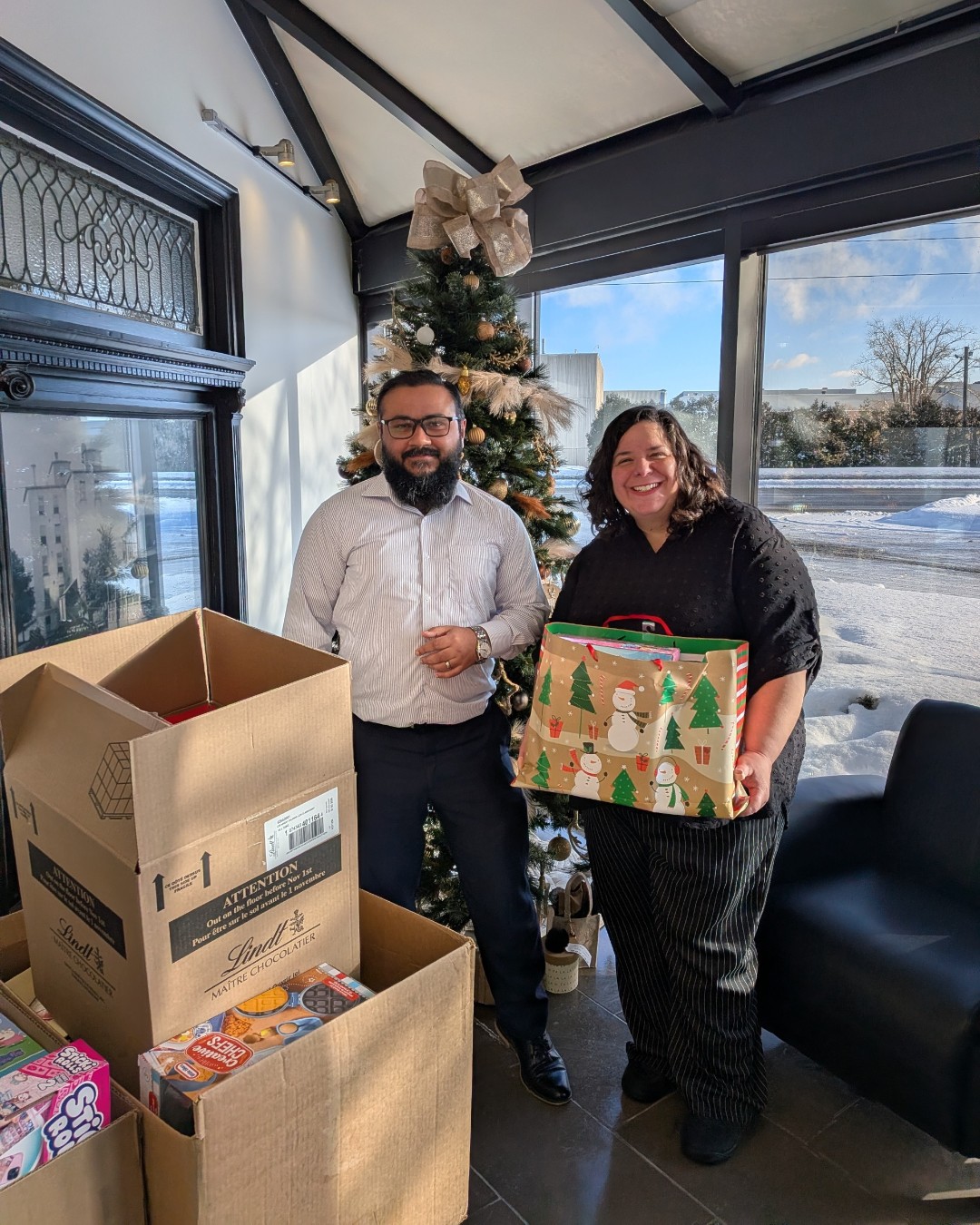 Spreading Holiday Hope! 🎁💜Thank you P&H Milling Group for supporting our Holiday Hope Drive! Your kindness restores hope and makes the holidays magical for those who need it most.
#StarlingHolidayHope #CommunityGiving #WaterlooRegionCommunity #MentalHealthMatters #KidsMentalHealth