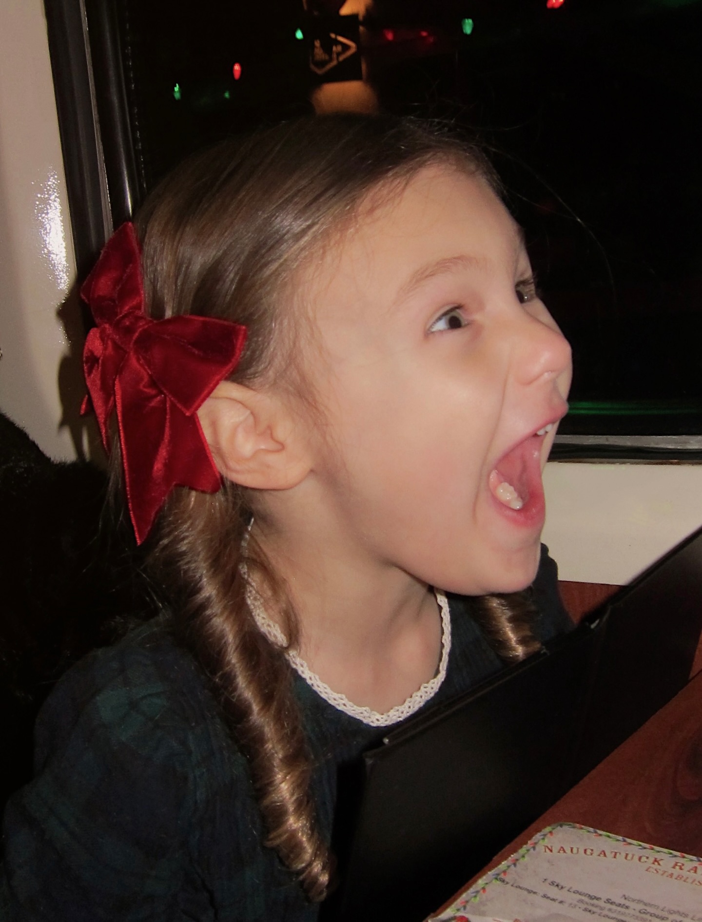 Festive.
Lila at 3 🥹