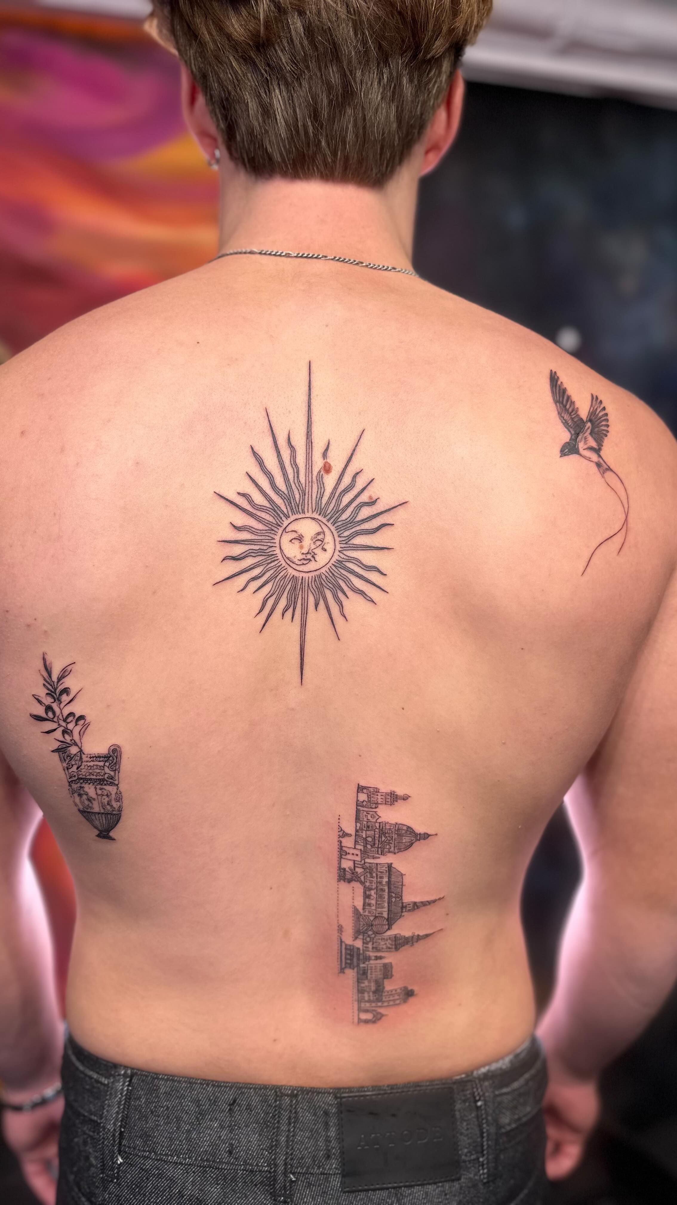 🫶 Hear what Lucas has to say about Addinkted7, his experience with Sia, and the story behind his tattoo.✨
#addinkted7 #copenhagen #tattoo #clientesatisfeita😍 #reelfeelit