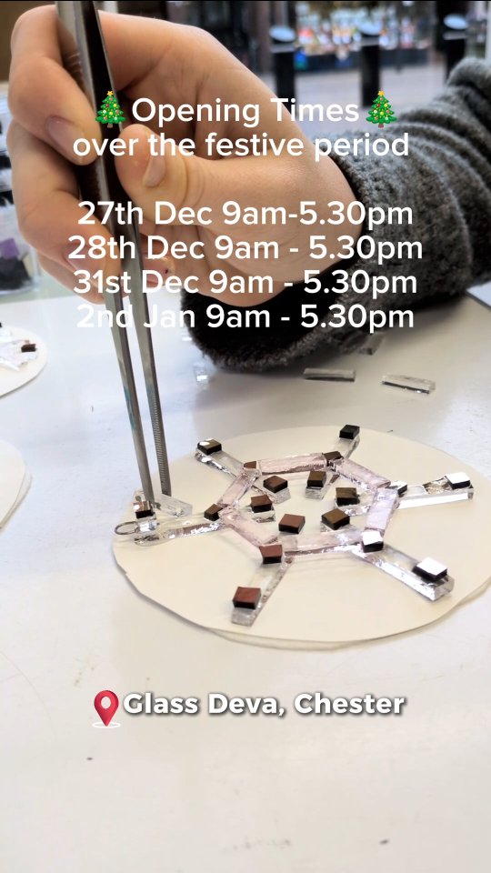 Happy Christmas Eve Everyone! 🎄
Here are our opening times over the festive period!
27th December 9am - 5.30pm
29th December 9am - 5.30pm
31st December 9am - 5.30pm
2nd January 9am - 5.30pm
Open as usual from 2nd January!
#microwavekiln #fusedglass #thingstodoinchester #personalisedgifts #chestershop #fusedglassart #fusedglassart #fusedglassart #glassart #fusedglassworkshop #thingstodoincheshire #fusedglassgifts #thingstodoinchester