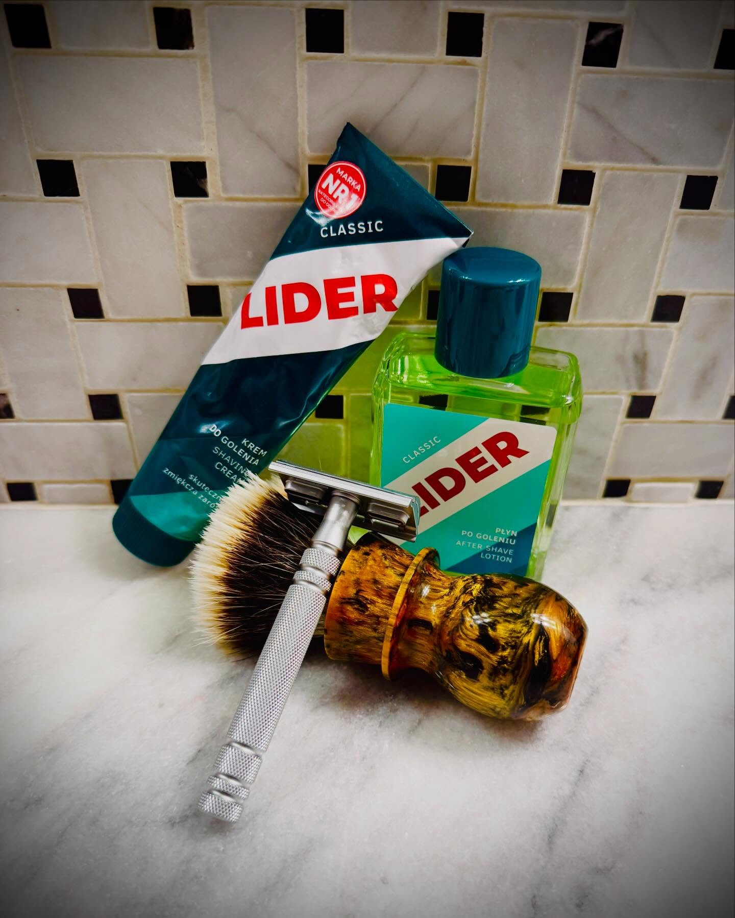 Thank you @jataifeather @trotterhandcrafts @lider_meskie_golenie #sotd #wetshaving