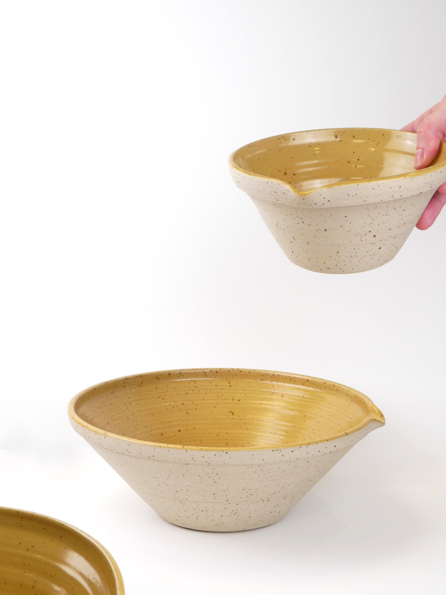 Pour les amoureux de la cuisine 💛 De belles terrasses, en 3 formats
#camillebo #ceramique #ceramic #gres #poterie #clay #pottery #deco #decoration #nature #douceur #vaisselle #artisan #artisansdart #artisanat #metierdart #atelier #workshop #craft #potterystudio #emaux #faitmain #handmade #madeinfrance #artisanatfrancais #handcrafted #kitchen #cuisine #christmas