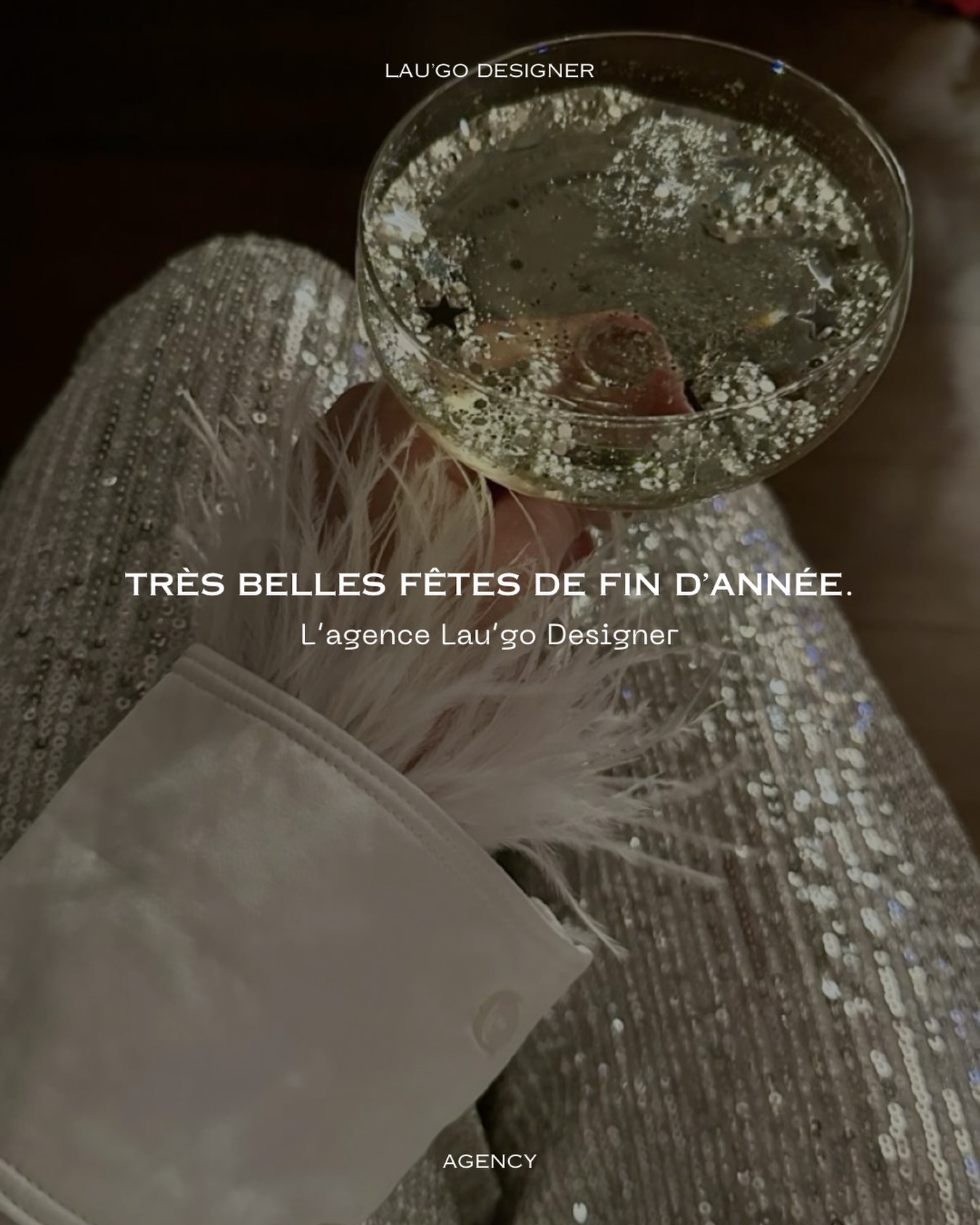 Cette année encore, Lau’go Designer a eu la chance d’accompagner des projets inspirants, des marques ambitieuses et des personnes passionnées.
Merci pour votre confiance et pour ces belles collaborations 🤍
Que ces fêtes soient l’occasion de ralentir, de faire le plein d’inspiration… et surtout de profiter de ceux qui comptent.
On se retrouve très vite pour de nouveaux projets ✨
Très belles fêtes de fin d’année.
L’équipe Lau’go Designer