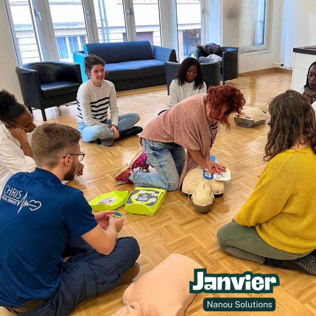 🎄 Toute l’équipe Chris Medical Services vous souhaite de très belles fêtes de fin d’année ✨
Nous vous remercions sincèrement pour votre collaboration, votre confiance et votre engagement à nos côtés tout au long de cette année 🤝
Chaque événement et chaque rencontre ont contribué à faire de cette année une belle aventure humaine et professionnelle. ⭐
Nous nous réjouissons de vous retrouver en 2026 pour continuer à œuvrer ensemble, sur le terrain comme en formation 🩺
✨ Belles fêtes à toutes et à tous ✨
#secourisme #ÉquipeMédicale #Événements #Engagement #PremiersSecours #postesecours #firstaid #FirstAid #noël #joyeusesfètes #chrismedicalservices