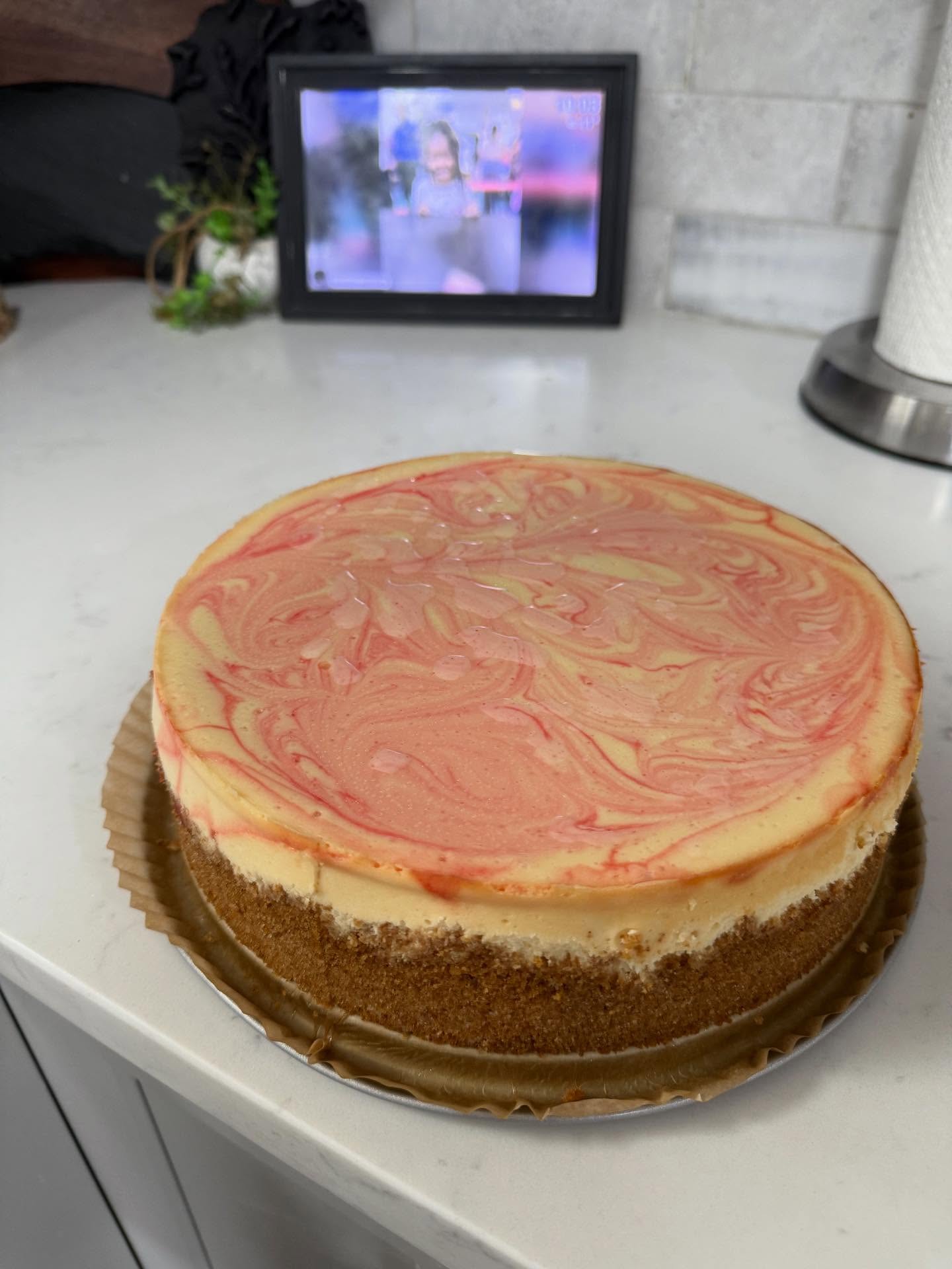 Merry Christmas 🎄 Had to push out a lot of orders this holiday season. No time for pictures but I did take this picture of the Strawberry Cheesecake for the family