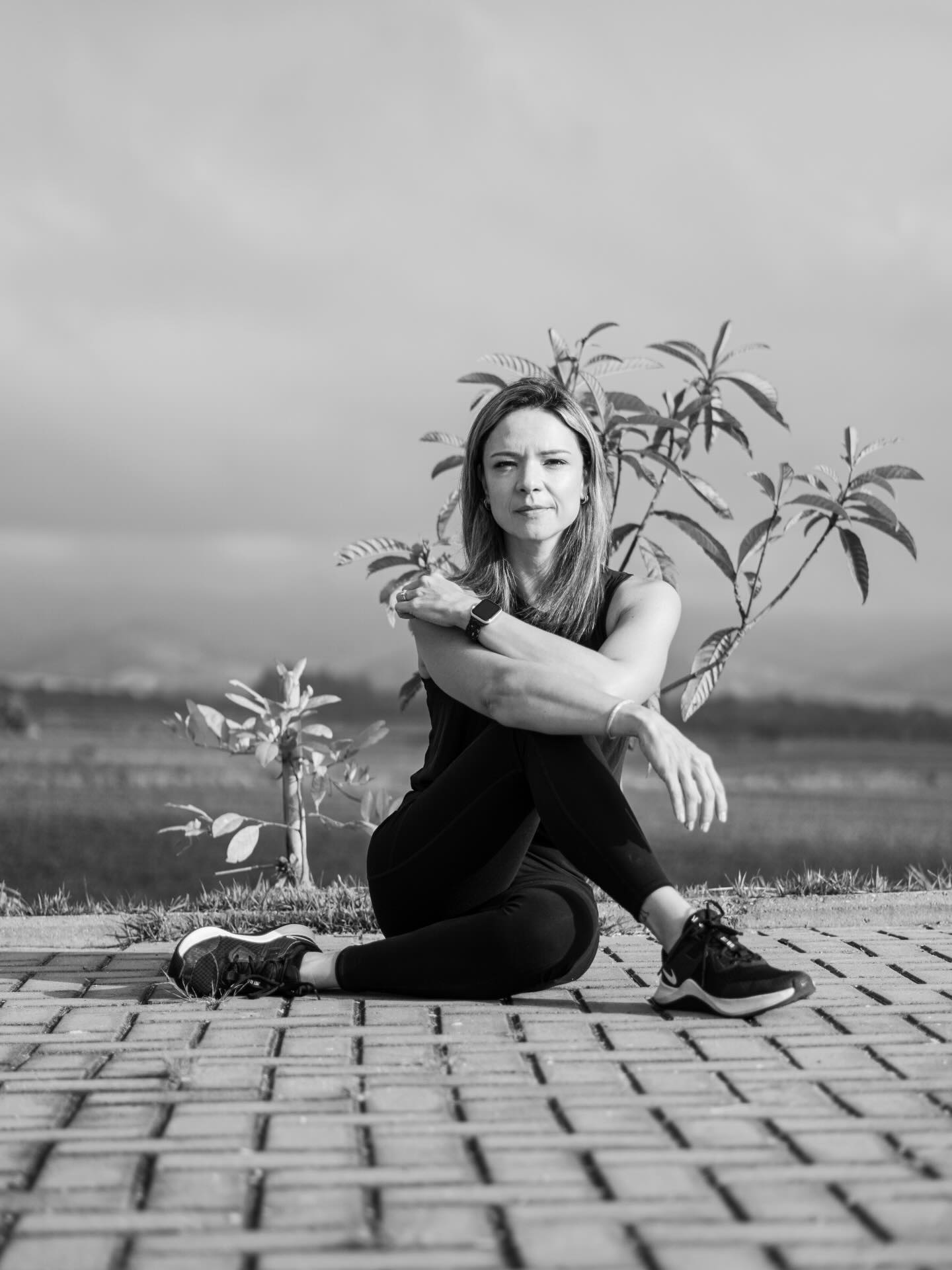 Do you also feel like 2025 was SO long but then December went so fast and so overwhelmingly busy?
This year for me was so important! I had to learn to reconnect to my body, to my mind and to my soul actually. I was able to learn to set my boundaries, to let go of toxicity that I didn’t even know was there, to let go of people and to welcome new ones into my life.
I studied more, as usual I started a new course to be able to help my clients live better. Ive been dedicating more time to hobbies that I put on hold for a long time.
I’ve been able to spend more time with my kids, and I mean quality time!
In case you didn’t know, I am Brazilian, and we take the ritual and energies of NYE very seriously 😊
I know for sure I’ll start the new year with my heart full of gratitude for everything I have accomplished, for all the challenges I had to face, to teach me something in order to keep me going and evolving. I planted a lot of seeds this year so I can watch them grow in 2026. 🌱🪴
I wish you the same! May your 2026 bring you all the goodness for the seeds you planted in 2025 😊
See you then! Stronger than ever