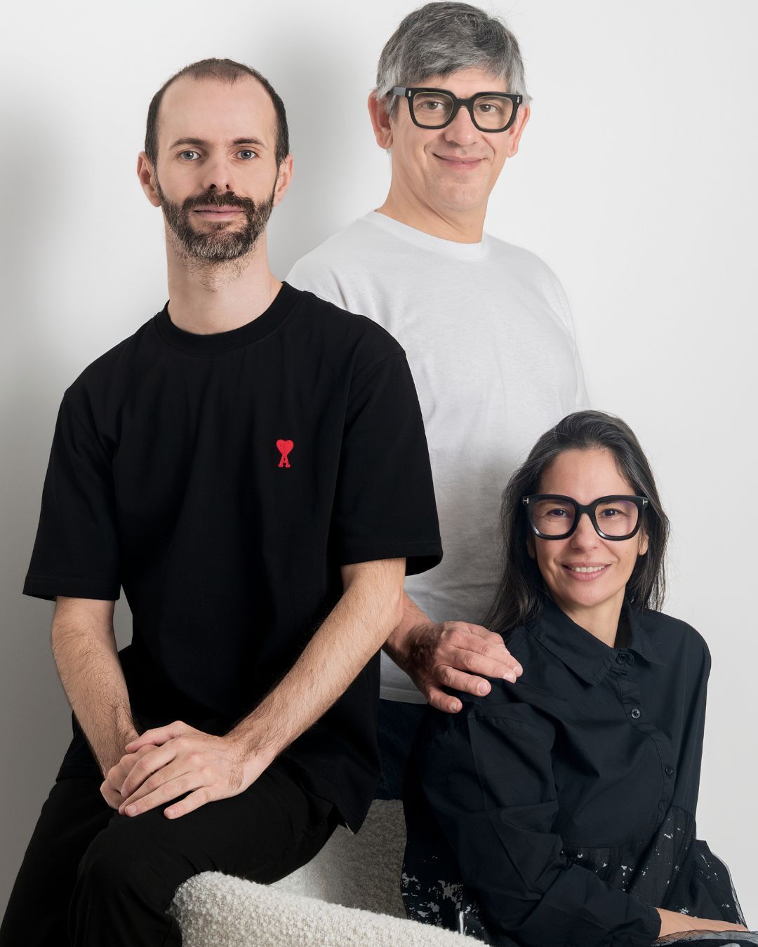 Obrigado por nos ter acompanhado este ano.
A equipa Design-Minder deseja-lhe um período de festas maravilhoso e um 2026 repleto de projetos de sucesso e inspiração.
ENG
Thank you for accompanying us this year.
The Design-Minder team wishes you a wonderful holiday season and a 2026 filled with successful projects and inspiration.
Photo by www.ricardocastelo.com