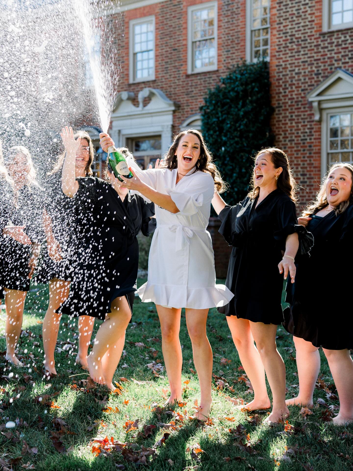 Wishing you a year full of fizz and fun! 🥂✨🌙
#starrynighteventsrva #cheers #newyear #almosthere #bride #classic #bridesmaids #together #celebrate #love #happy #starrynighteventsplanner #weddingplanning #eventplanner #starrynighteventsrvaflowers #floraldesigner #weddingflowers #starrynighteventsrvaweddings #becomeastarrynightcouple #joinmyfamily #snecouples #weloveourcouples #starrynighteventsrvacouples
Planning & Florals | @starrynighteventsrva @tanya_m_cornwell
Photography | @marshallarts.photography
Videography | @cy_weddingfilms
Venue | @estateatriverrun
Catering | @groovingourmets
Rentals | @rentequipva
Vintage Car | @rbvintagecarservice
DJ | @djfrankierva
Cake | @pearlsbakeshoppe
Beauty | @amandaperry.hair.airbrush
Bride | @samm_dunn
