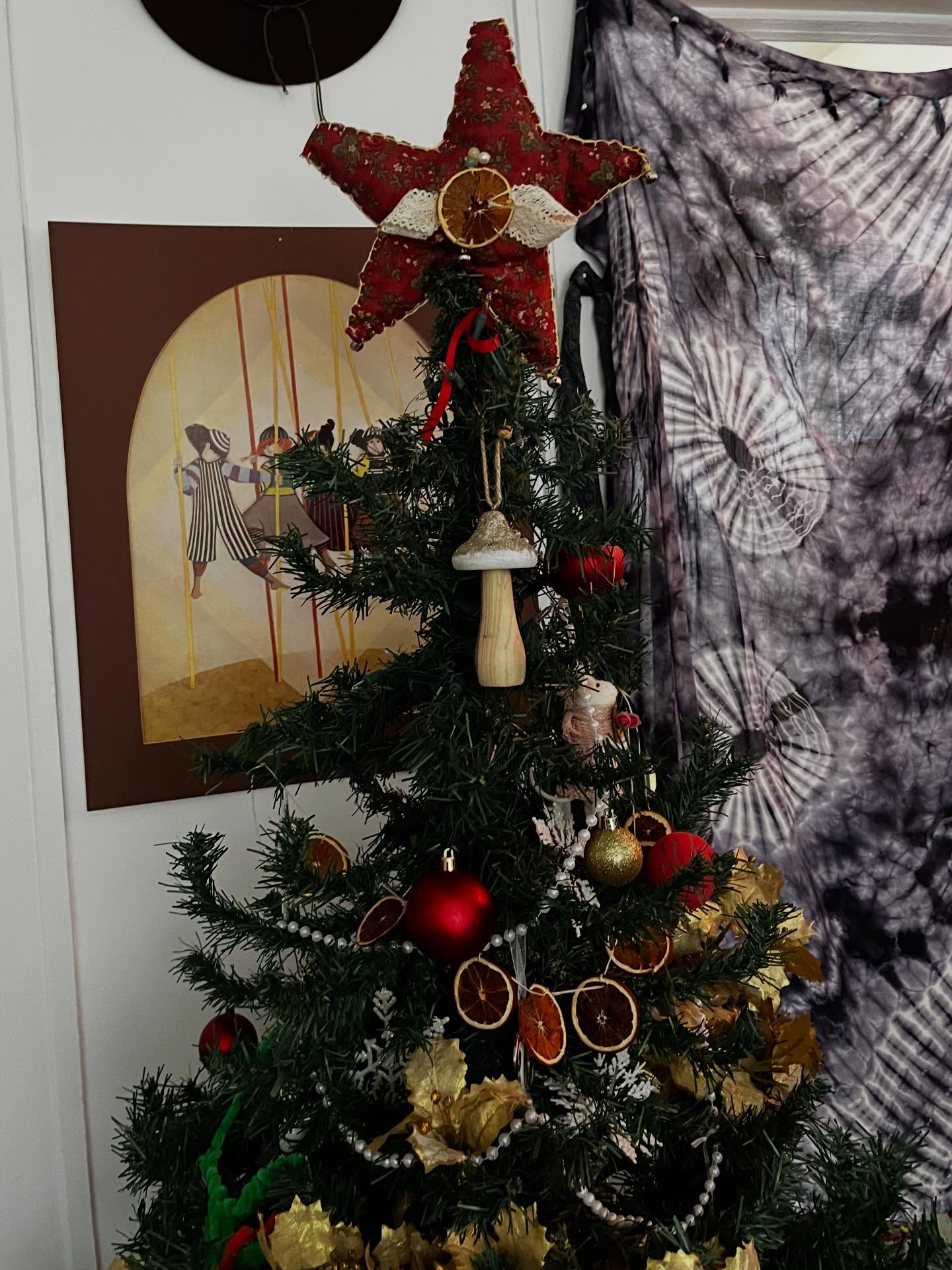 It’s Christmas!! Merry Christmas and happy holidays from Willowbrook🎄