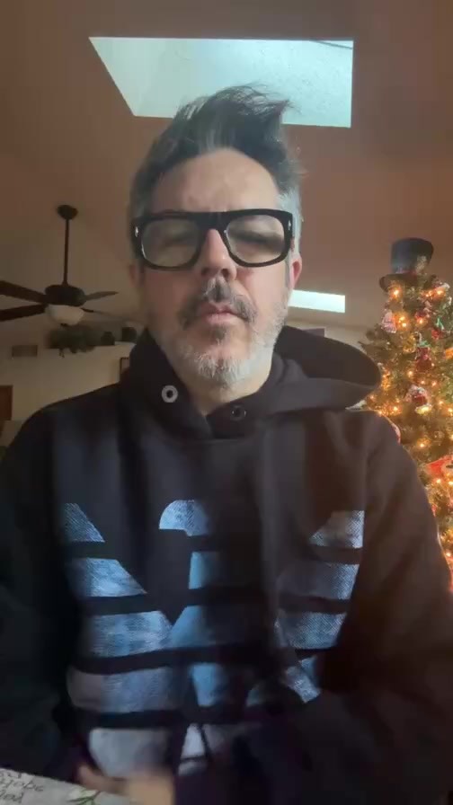 The Daily Download for 12/26
Today is about strong containers and soft emotions.
With so much Capricorn energy, the invitation is to choose what you are committed to, not from pressure, but from integrity. Small, steady actions matter more than force.
The Pisces Moon, alongside Saturn and Neptune, asks us to feel without fixing. Emotions want space to move, not explanations. Something old is dissolving, and that is part of the wisdom today.
Chiron in Aries reminds us that real courage is not proving ourselves—it is allowing support and rest.
Jupiter in Cancer shows that growth is happening inwardly. Emotional safety is being redefined.
Mantra for today:
I create safety through presence, not pressure.