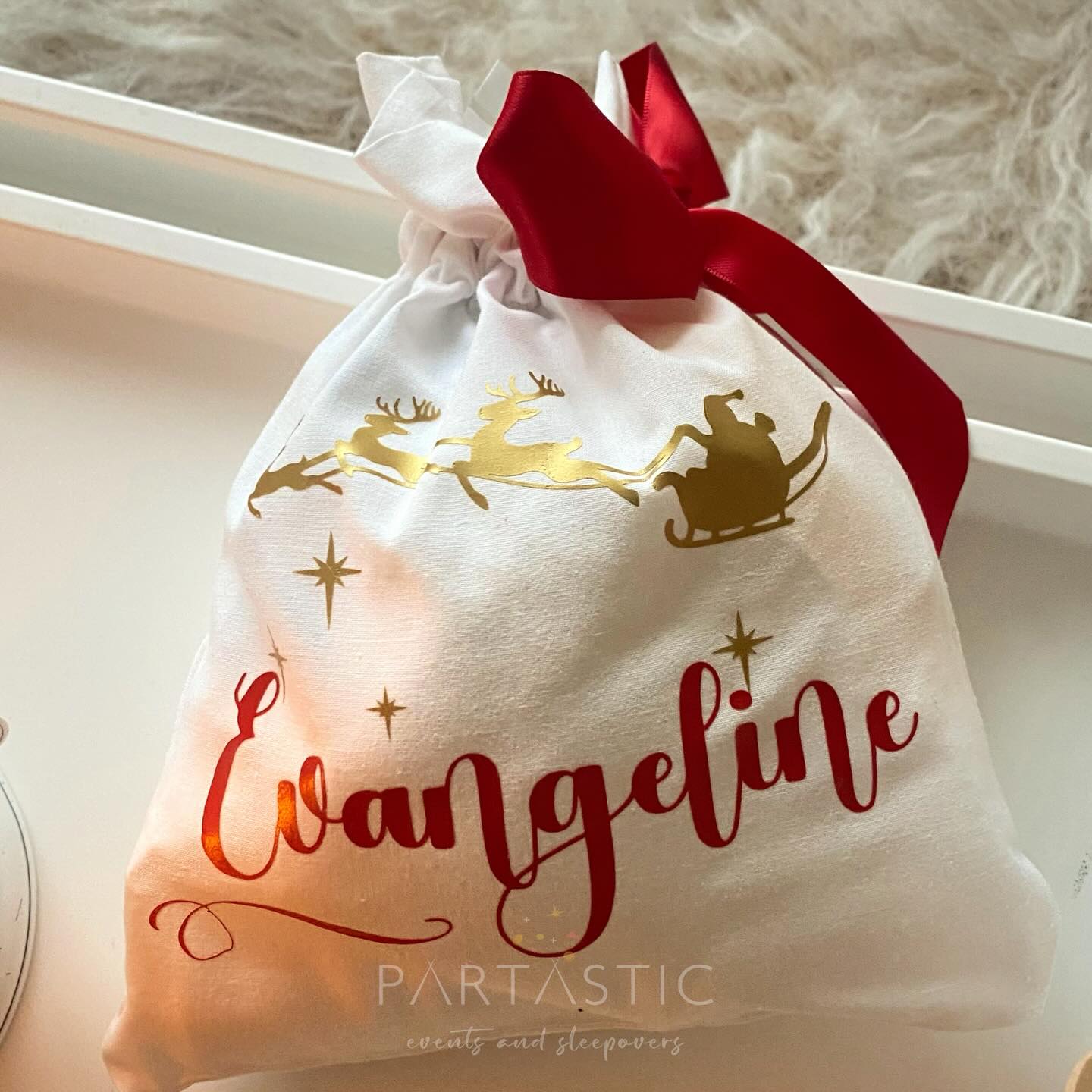 🎄party bags for any event ✨
.
.
.
#christmas #christmastime #christmasparty #christmassleepover #surreychristmas