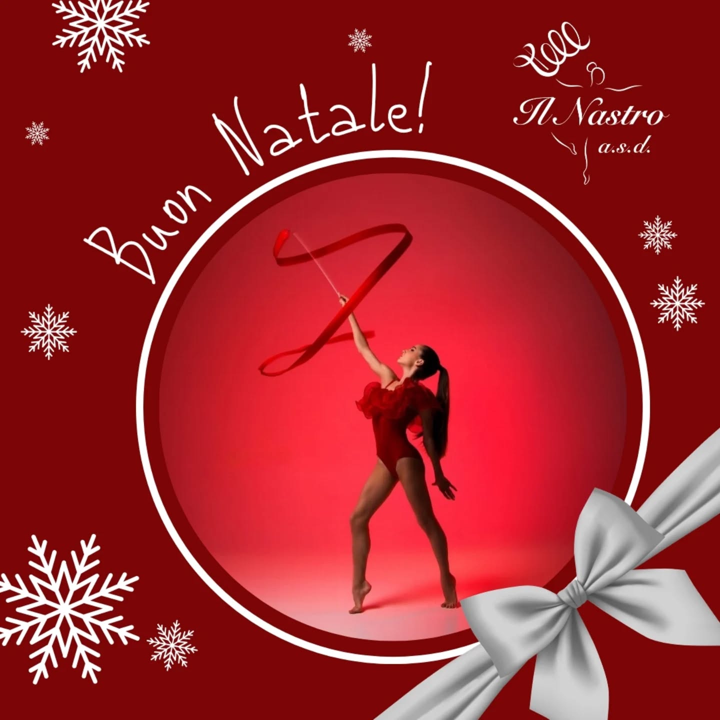 A tutti i nostri iscritti, alle loro famiglie e agli amici auguriamo che questo Natale porti con sé amore, gioia e momenti indimenticabili. 🎅❤️