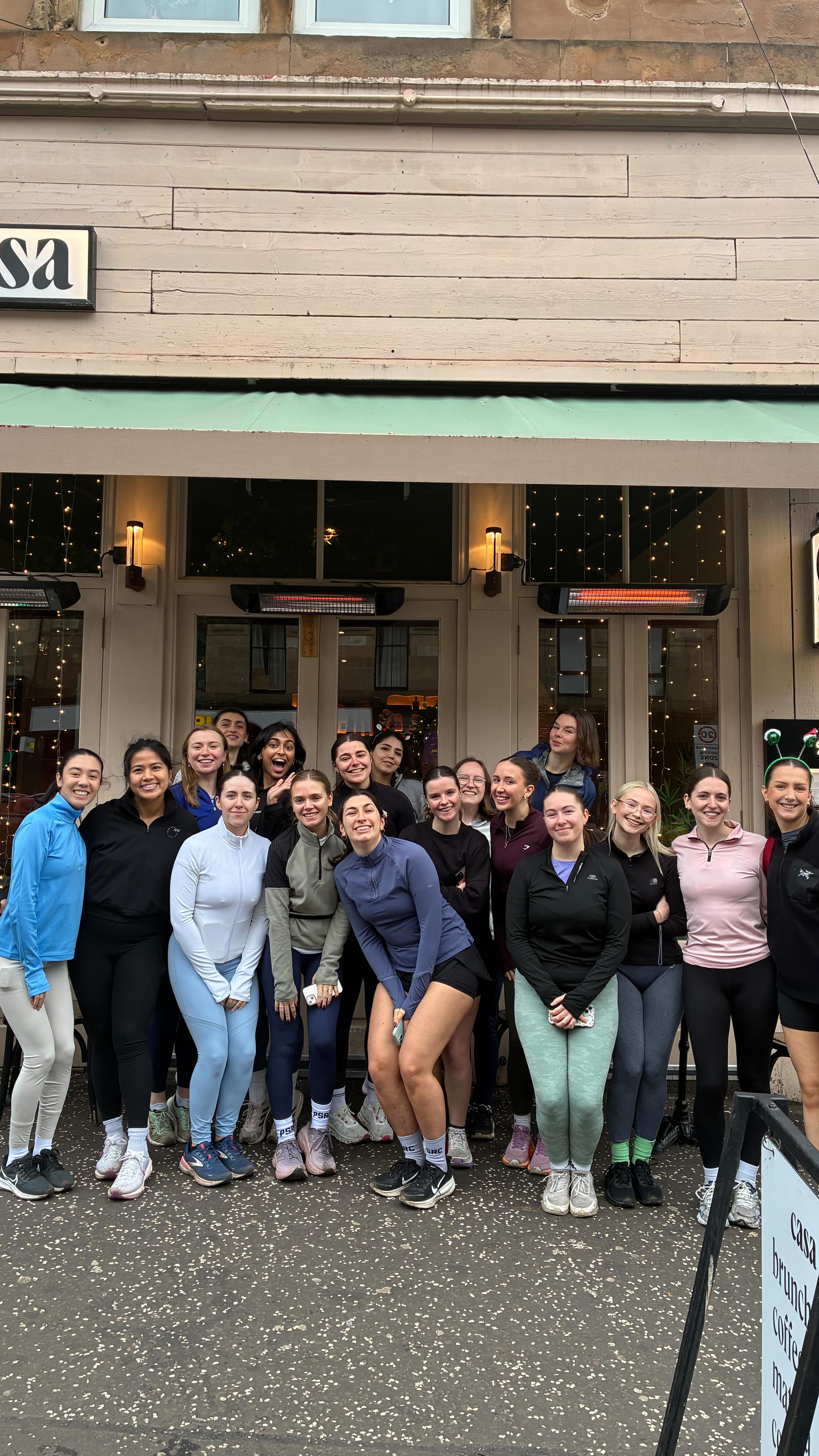 Happy Christmas Eve girls 🩷🩷
We hope everyone has a restful festive period and we’ll be back on the 10th January with our first run club of 2026 in Edinburgh and Glasgow 🏃♀️
You can join our run club WhatsApp chats for updates via the link in our bio 🥰