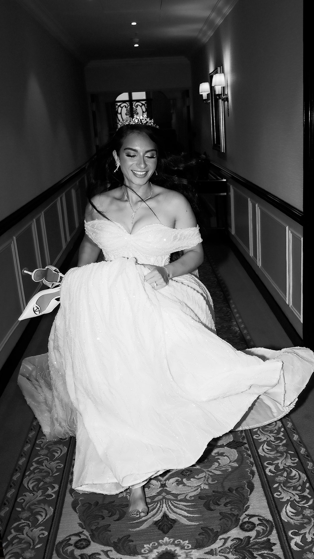 Deux journées de rêve pour célébrer l’union de E&B à l’InterContinental Le Grand cet été.
Émotions et traditions se mêlent dans ce mariage unique ✨ Le film arrive très vite… un mariage égyptien copte à découvrir.