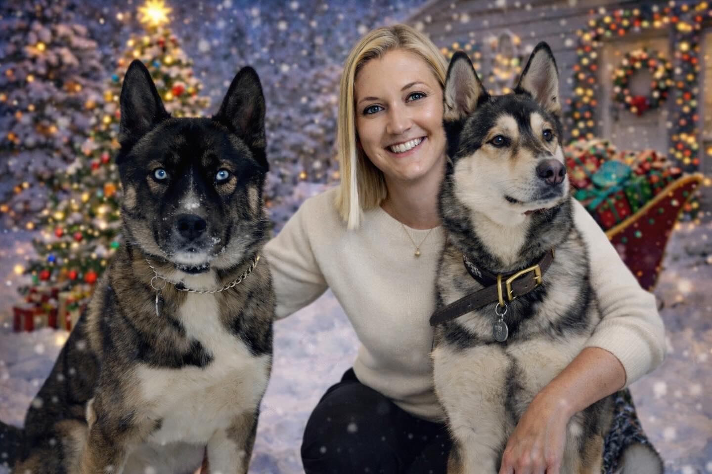 My fur babies and I wish you a joyful holiday season filled with love, warmth, and good health. I hope you’re enjoying this special time with the people and pets who matter most.
Looking forward to seeing you in the new year!
With love,
Tiffany
