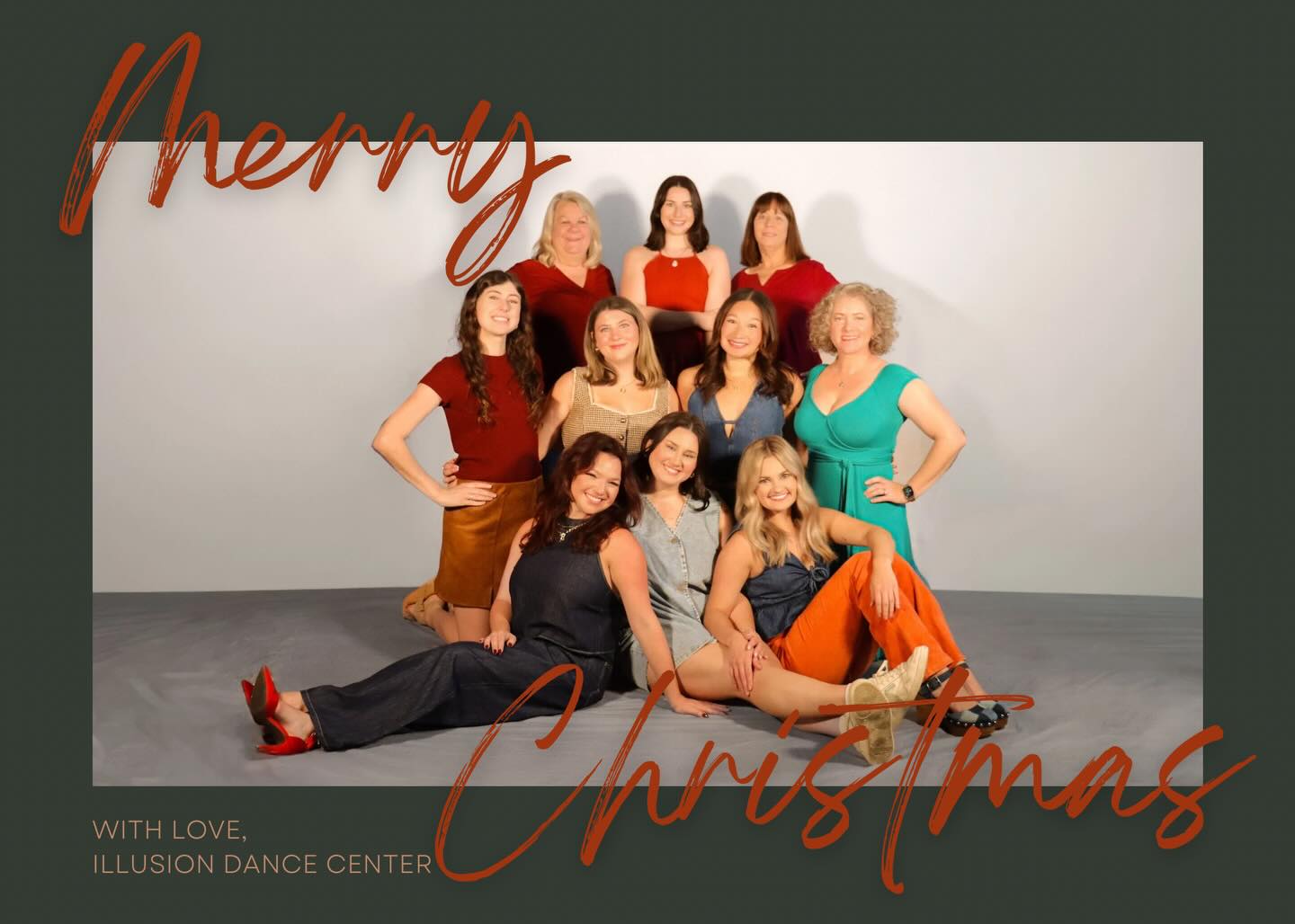Merry Christmas from Illusion Dance Center❤️🎄 We hope everyone has a wonderful & safe holiday!