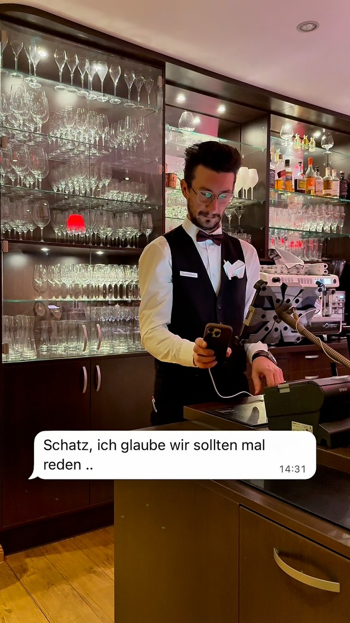 Wir wünschen euch eine frohe Weihnachtszeit voller guter Nachrichten, leckerem Essen und Zeit mit euren liebsten.
Euer Team PIER 6
#gastro #pier6 #whatsapp