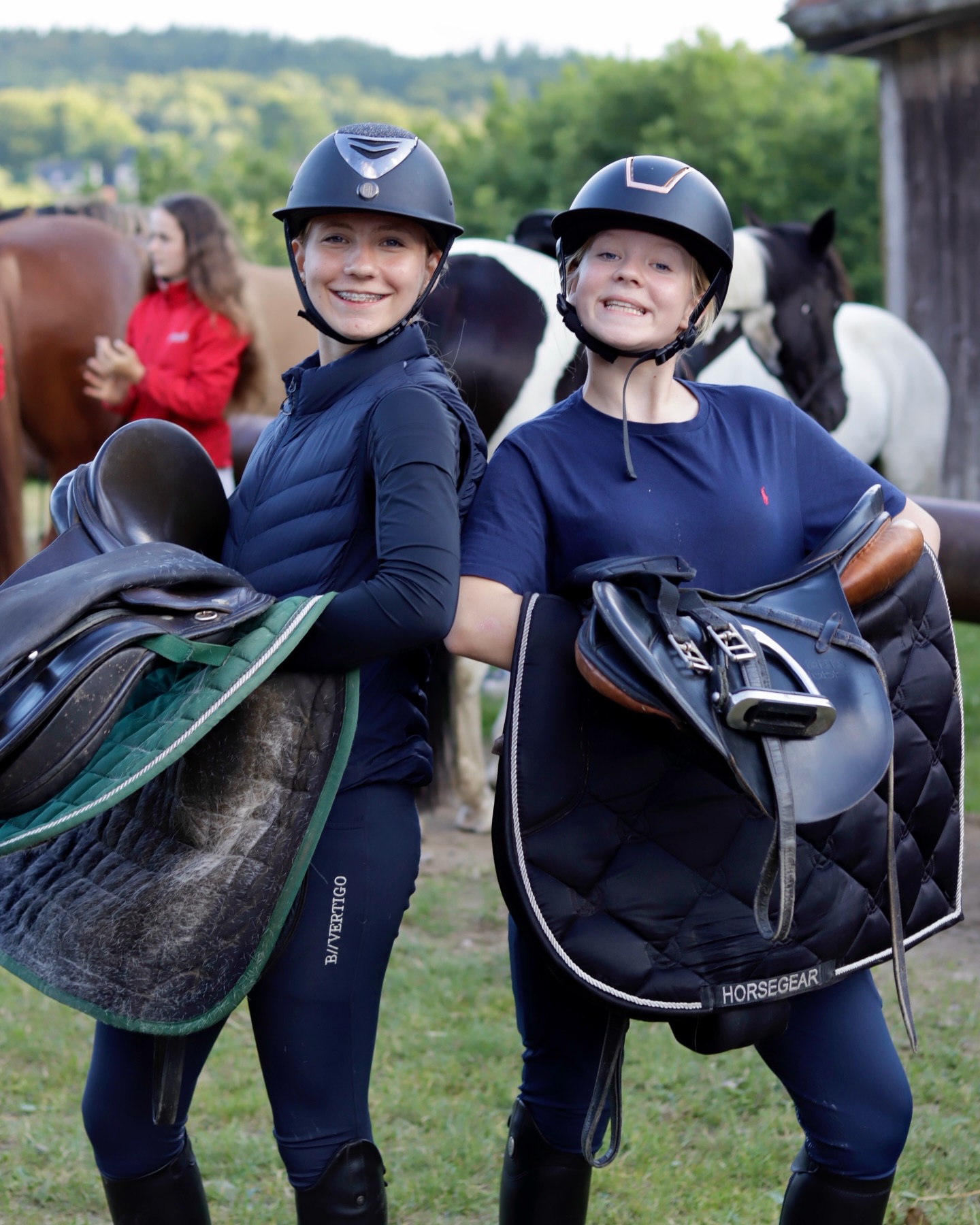 En af mange gode ting ved at tage på ridelejr - venskaber🩷🩷 Vi glæder os til sommerens lejr! #østerlundridelejr #danmarkssjovesteridelejr