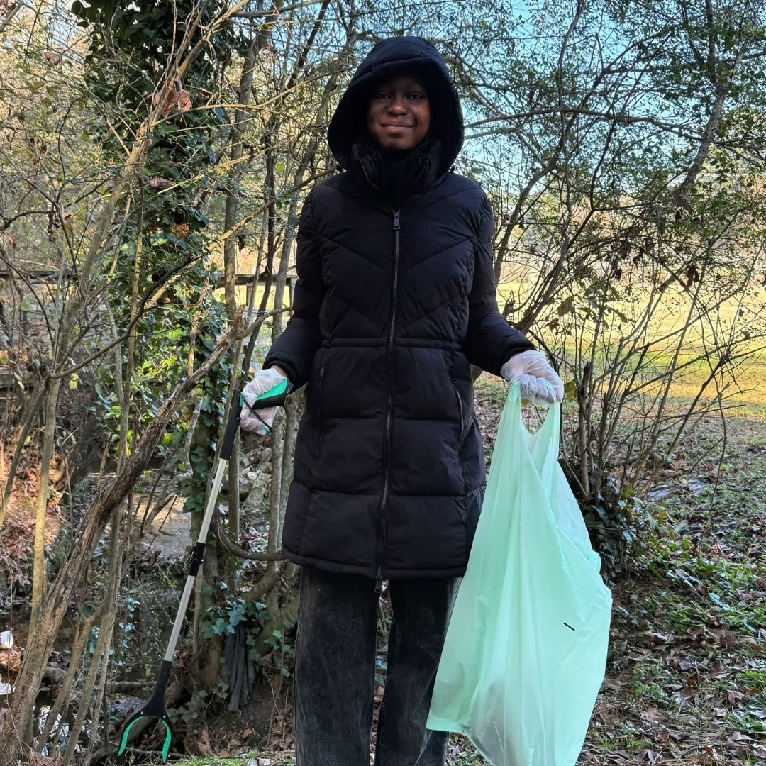 We wrapped up the year with our final volunteer workday of 2025 at Forty Oaks 💚
This month, volunteers tackled our monthly litter cleanup and kept the momentum going on invasive species removal—clearing space for native plants and healthier habitat. From muddy boots to full bags, it was a strong finish to a year of steady, hands-on care for this special place.
Huge thanks to everyone who showed up, pitched in, and helped us close out the year with real impact. We’re grateful for this community and excited to keep the work going in the new year 🌿
#FortyOaks #VolunteerDay #CommunityCare #reforestation #LitterCleanup #EndOfYearGratitude #naturepreserve #outside