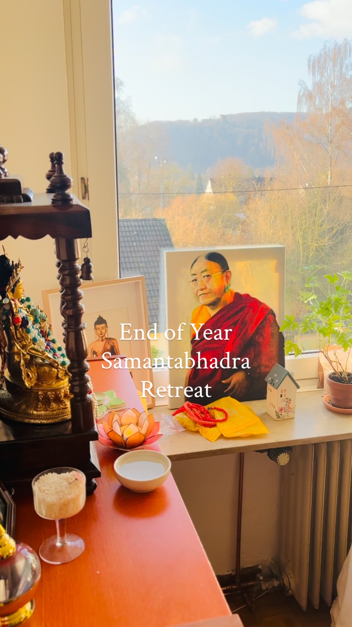 Take a peek into our beloved winter retreat, a cozy gathering of students in person and online with precious teachings from Do Tulku Rinpoche ❄️✨