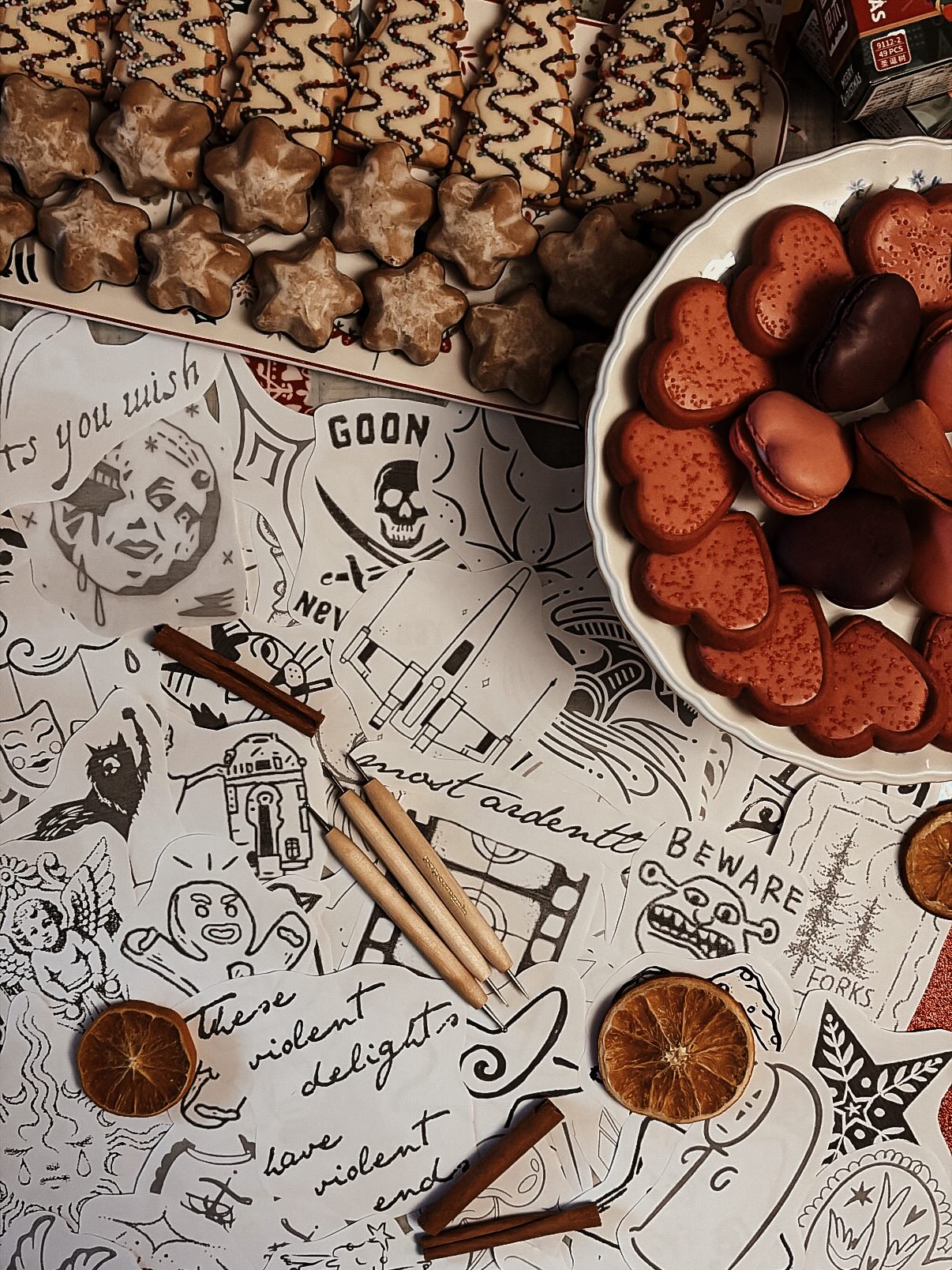 happy holidays all 🫶🏻 i am going to sell my soul to the goblin king and finish the edits on my manuscript
.
•
•
•
•
•
•
#writer #poeticprose #authorofinstagram #writing
#writingcommunity poetrylovers womenwhowrite bookworm writersnetwork writersofinstagram writerscommunity writingcommunity quotes words fyp jonahlevkowicz quotes writingcommunitybookquots authorpreneur poems writers writersofig writersofengland writershelpingwriters nanowrimo novel books author romantast instawriting authorspotlight writersnetwork