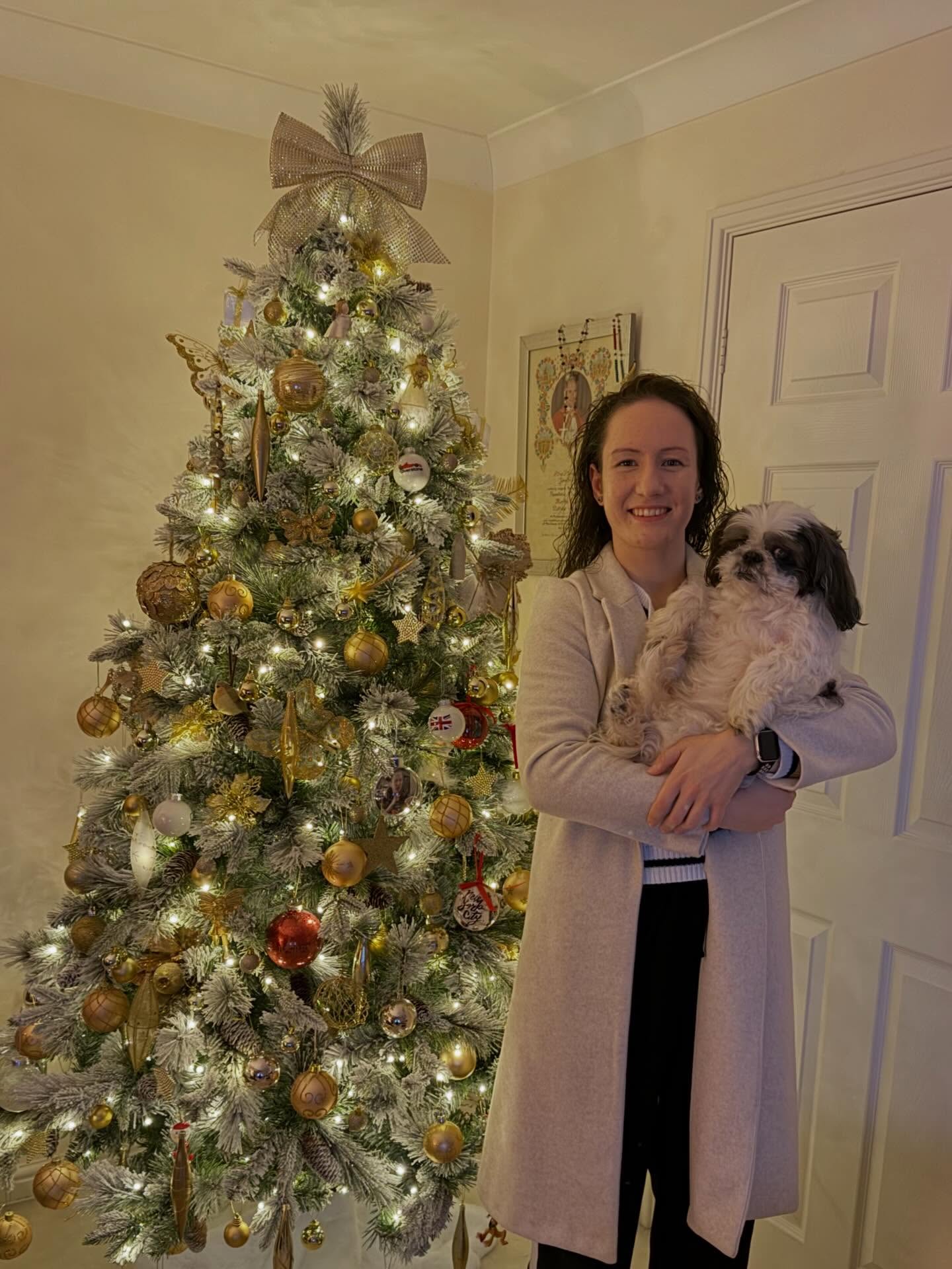 Wishing everyone a very Merry Christmas! 🎄🥳🥂
It’s been a super busy year for us all so it’s nice to be spending time at home with family over the Christmas period 🫶
Enjoy everyone! ❤️
#christmas #merrychristmas #family #friends #holidays