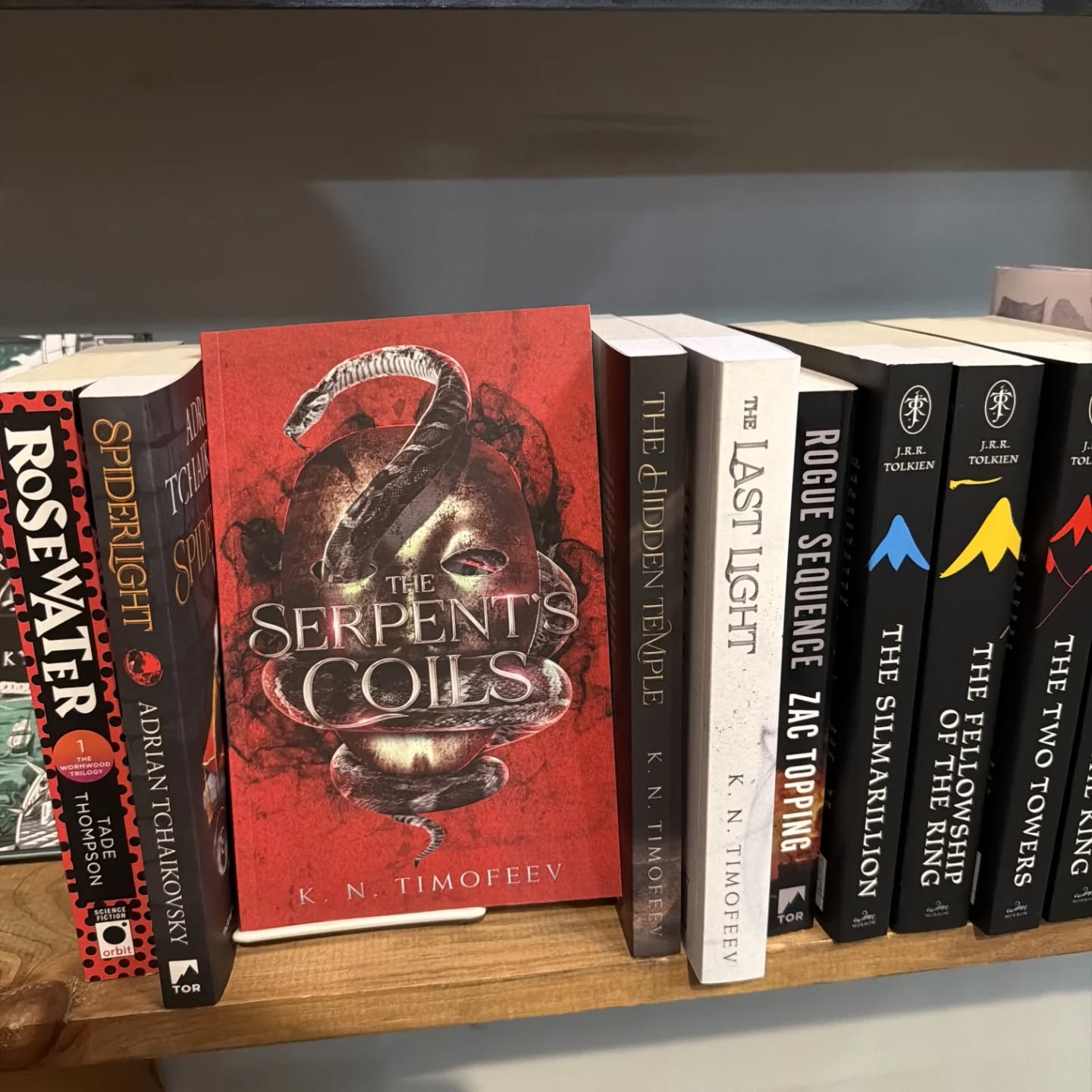 I love it when my book gets spotted in the wild 🥰#indieauthor #indieauthorcommunity #indiebookstores #atobad #fantasybooks