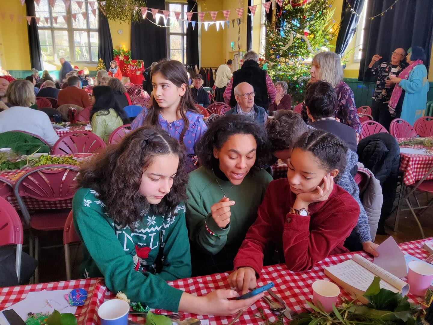 Merry Christmas from the Big Community Christmas Day at @stroudtrinityrooms
#stroud
