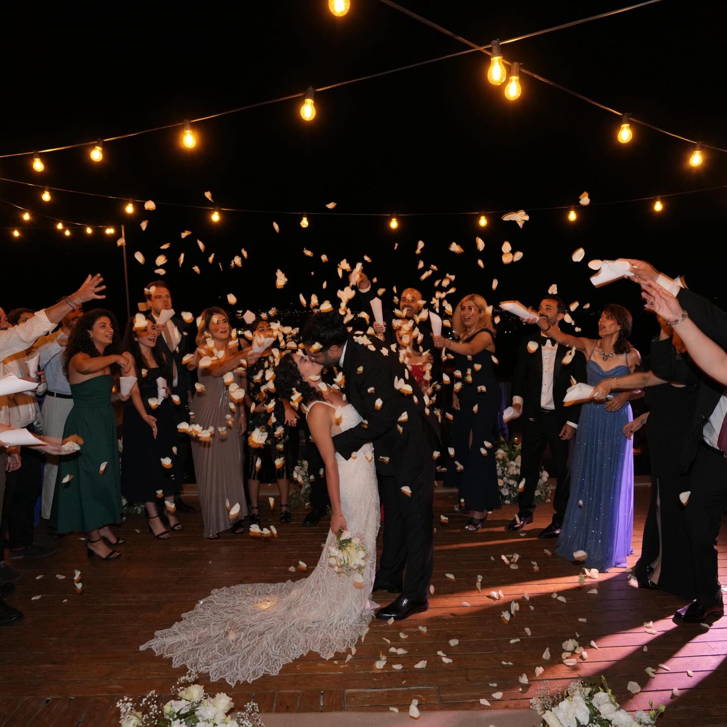 Love is in the air !
#DelaRoozbeh
#karemevents