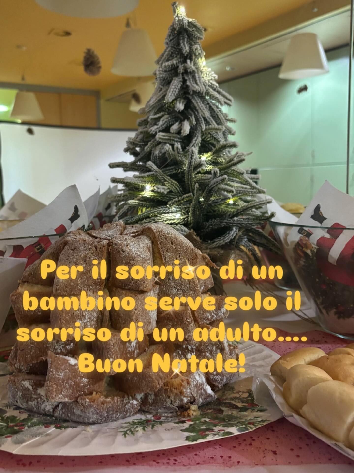 #stareinsieme #lamagiadelNatale #evvivaBabboNatale #facciamosorridereibambini