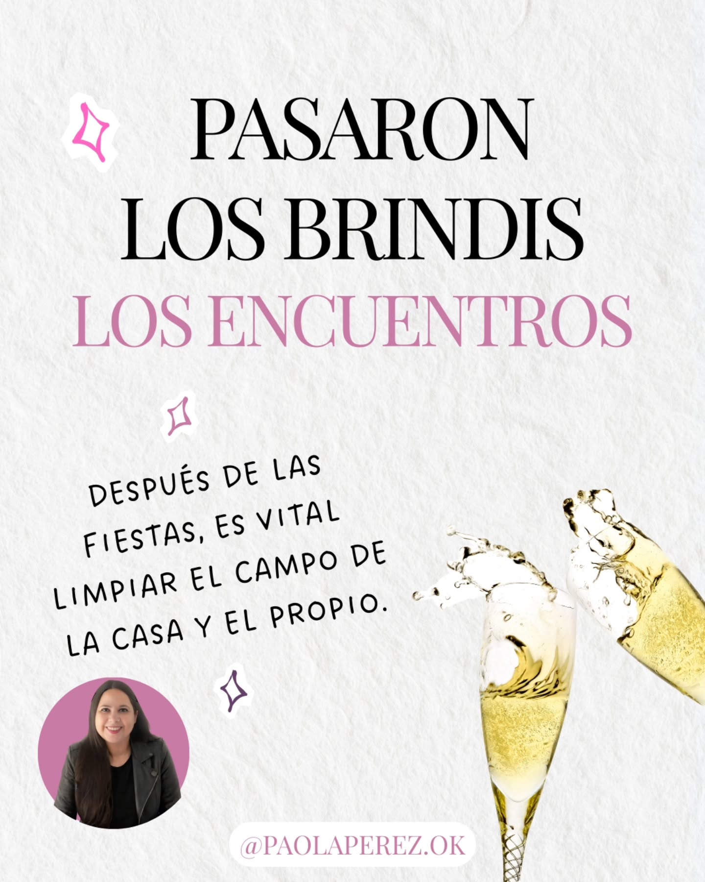 💬 Pasaron los días de brindis, de mesas compartidas y de grandes intercambios de energía. El cuerpo pide descanso y el alma pide silencio
💬 Como terapeutas y buscadores, sabemos que transitar las fiestas no solo implica encuentros físicos, sino también un gran movimiento en nuestro campo sutil. Interactuamos con historias, proyecciones y memorias que, a veces, nos dejan con la sensación de tener el campo "demasiado abierto", disperso, ansioso.
No solo barremos los restos del festejo en la casa física; necesitamos barrer el ruido emocional de nuestro campo áurico.
Te dejo un Decreto de Recalibración en las imagenes 👉👉
#SoberaniaEnergetica #Limpieza #BienestarEspiritual #PostFiestas #Recalibracion