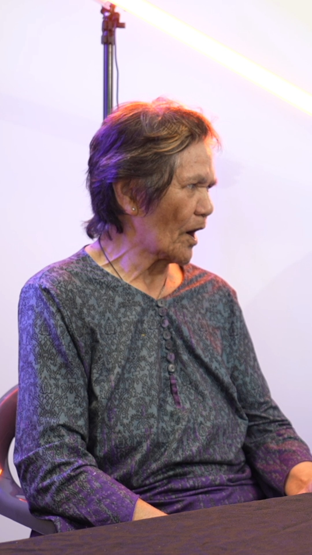 Opo has heaps of lights 😂 😂
#podcast #clips #coast #home #funny