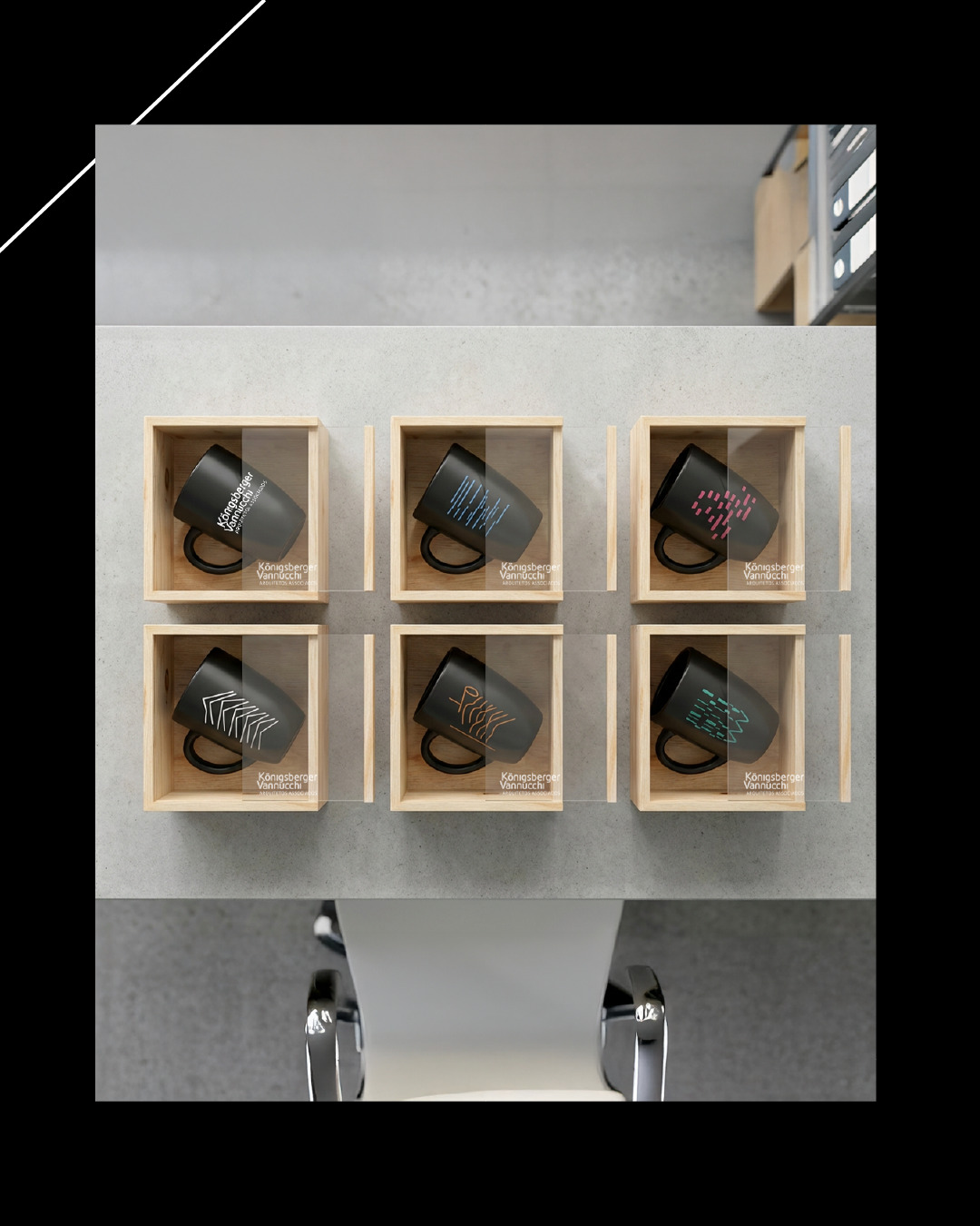 Originalidade, vanguarda e referência também se revelam nos pequenos detalhes.
Para a Königsberger Vannucchi, desenvolvemos canecas que traduzem a essência da marca, combinando design, identidade e a estética contemporânea do escritório.
Cada peça traz uma representação abstrata de edifícios icônicos projetados pela Königsberger Vannucchi e é apresentada em uma caixa criada especialmente para valorizar o objeto, com o mesmo cuidado e precisão presentes em seus projetos.
Um conjunto simples na forma, mas cheio de significado.
#EolicaBranding #Design #BrindesCorporativos #IdentidadeDeMarca #Arquitetura #DesignDeProduto #DesignEstratégico #KönigsbergerVannucchi #CaseEolica #ArquiteturaContemporânea