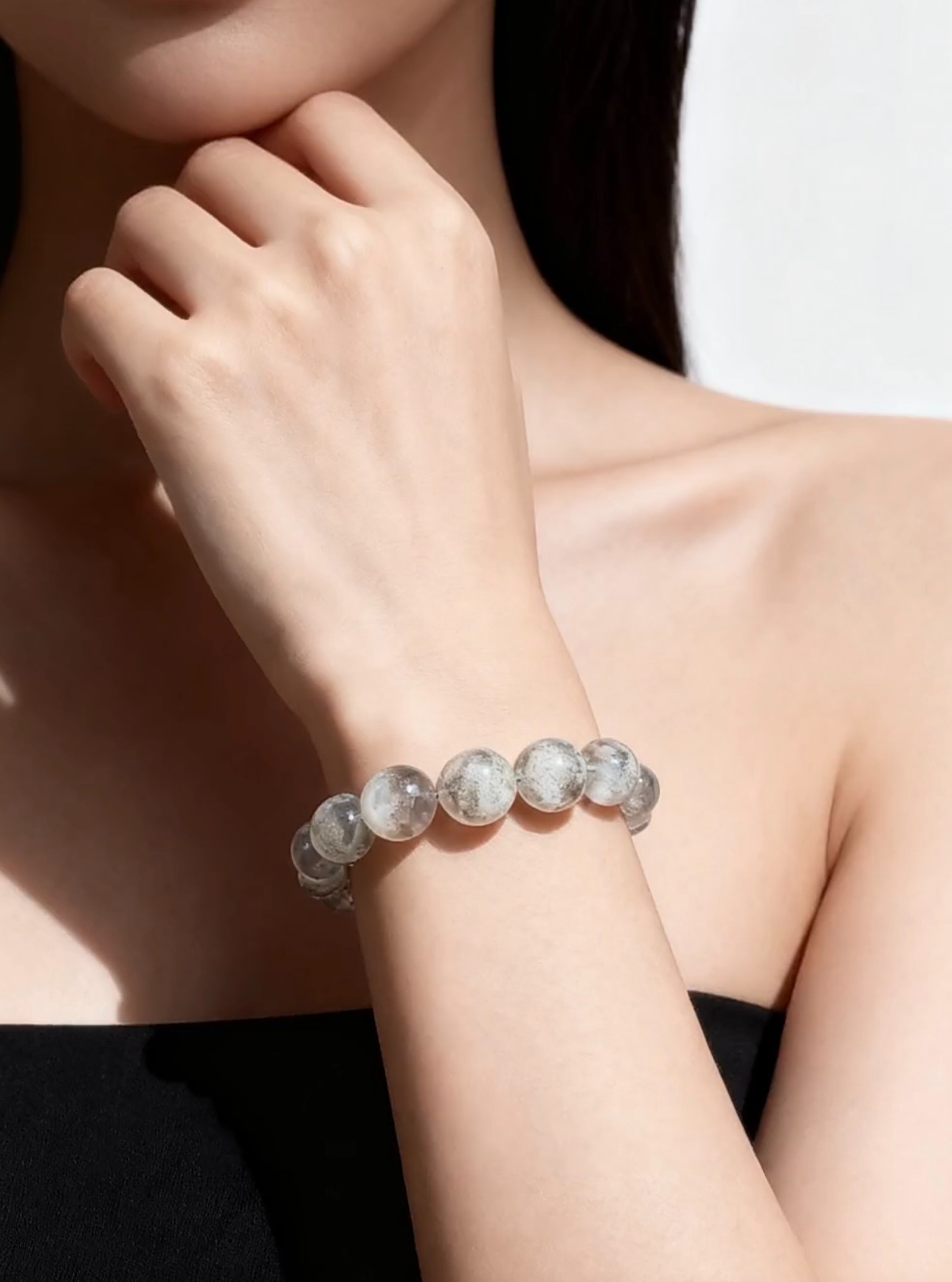 #blingimpress
The language of natural crystals | by BlingImpress
sales@blingimpress.com / DM for wholesale or retail