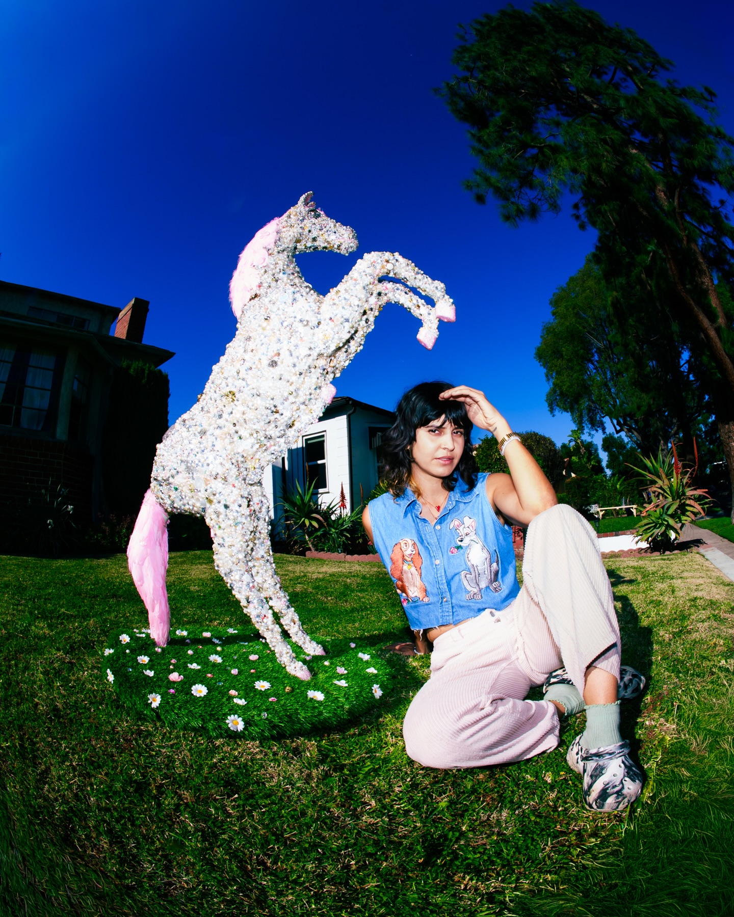 Nino and I had so much fun taking these dreamy fisheye shots with the amazing @mallorymturner! Here are some of my faves ✨🦄💕
Also, don’t mind the shameless self promotion of my own music 😜
#photography #horseart #horses #fisheye #portaitphotography