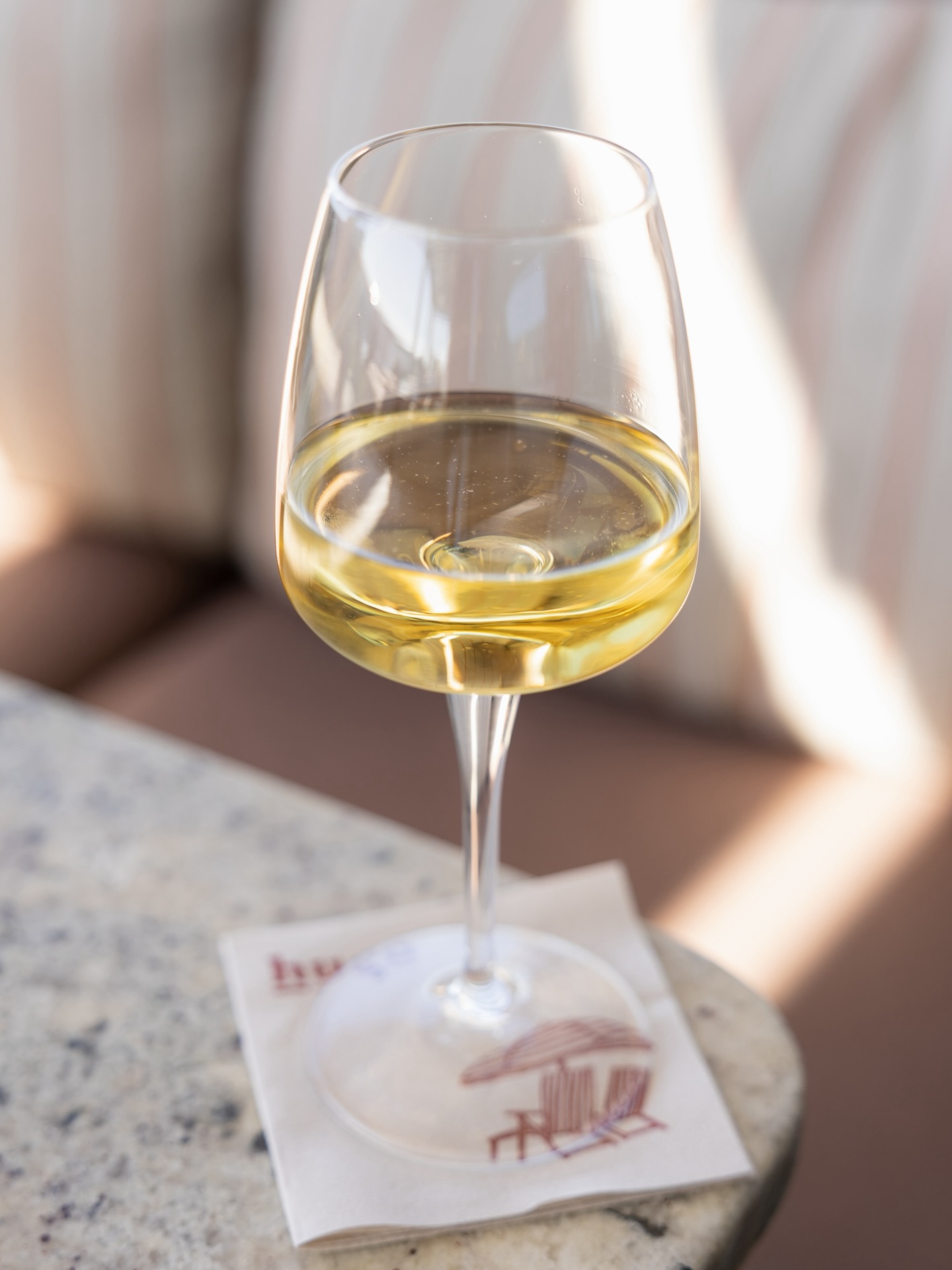 NYE KINKY BRUNCH KICKS OFF IN 2 DAYS.
cocktails
full à la carte menu
access to rooftop pool
DJs on deck
link in bio to book your table! 🍸