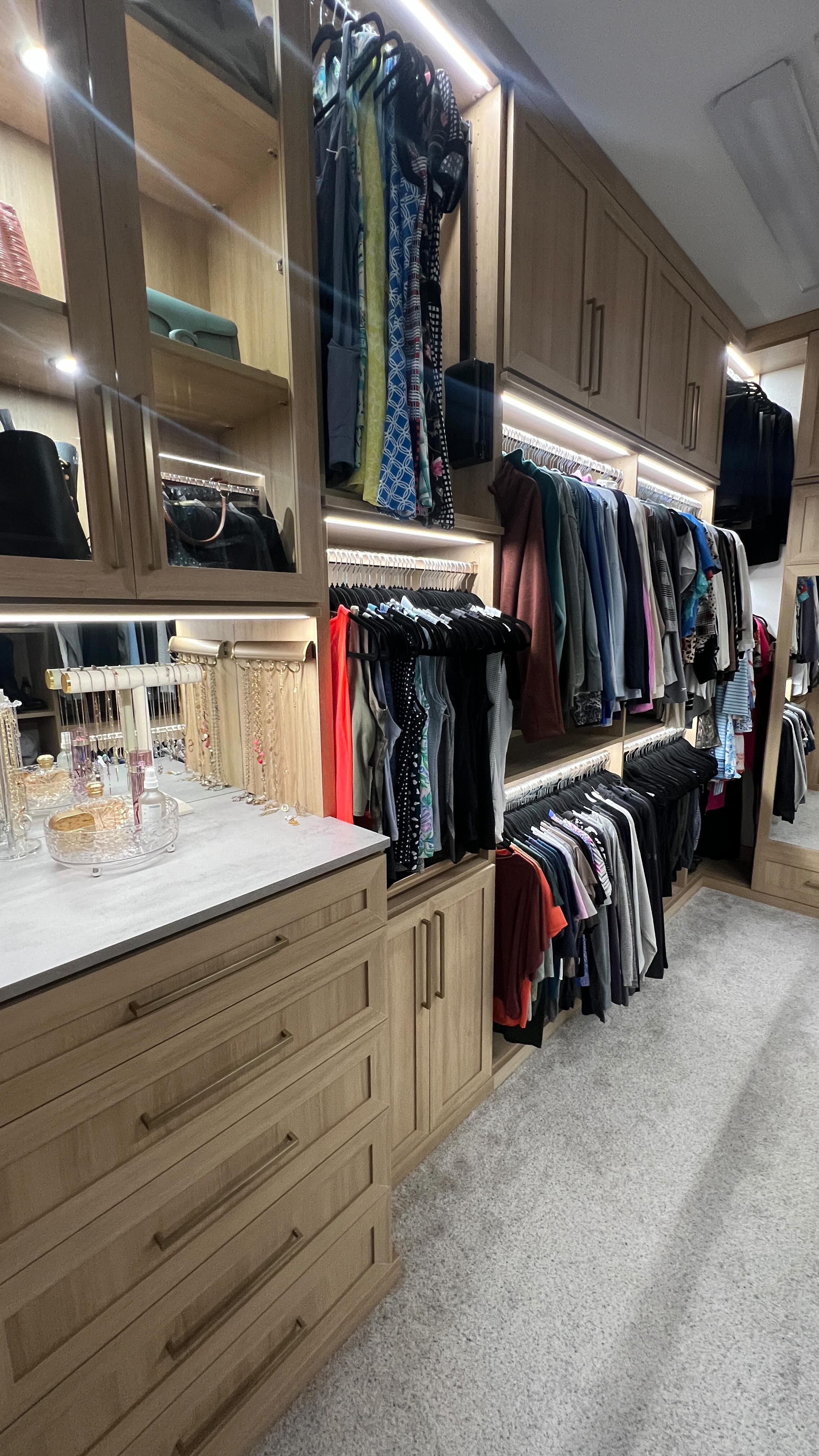 When your client wants you to organize their closet, but instead you transform their life 🤩
I met my sweet client and she was exhausted of the time and money she was wasting by rebuying things she was losing in her closet. More importantly, the energy and mental load it was taking from her.
First we worked through every single item in the closet decided what stayed, what needed to be donated or trashed. This process freed her of all the things she was keeping that were literally useless to her. It’s SO liberating!
Then, together with @theclosetdesignfirm, we created a completely functional system that organized all of her inventory and works with her lifestyle. It’s life changing!