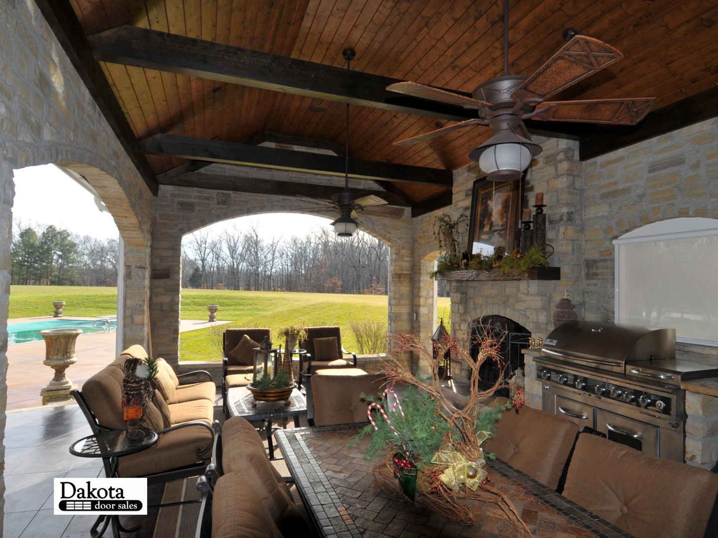 Donāt put your outdoor time on hold this winter! āļø Phantom screens let you enjoy fresh air without the chill, keeping out bugs while letting sunlight in. Perfect for those cozy winter days when you want comfort and convenience!
#PhantomScreens #WinterComfort #FreshAirAllYear #DakotaDoorSales #HomeUpgrade #WindowSolutions #CozyHome