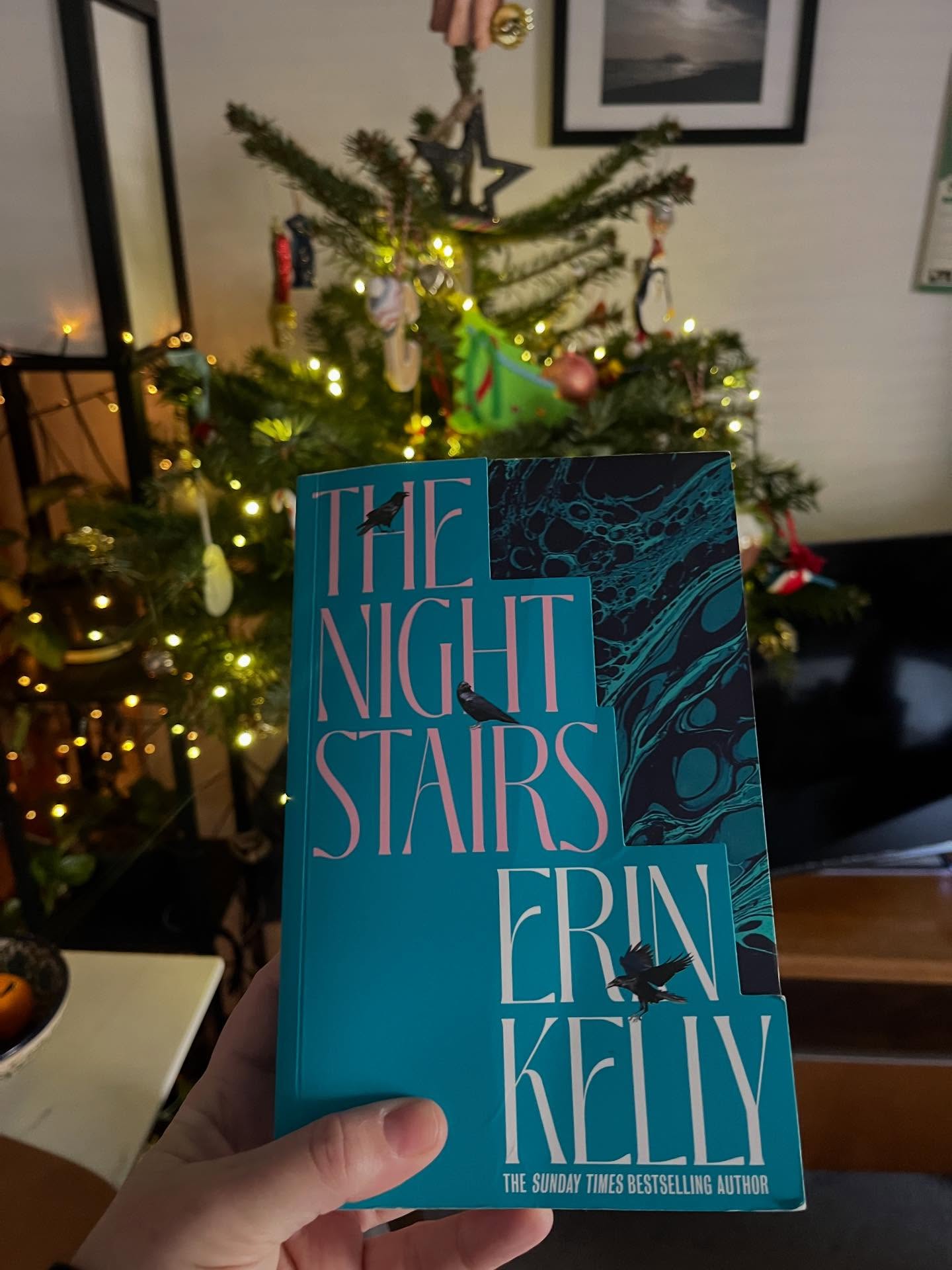 A fabulously immersive read for over Christmas, with all the subtle misdirects and twists you expect from @erinjelly #thriller #crimefiction