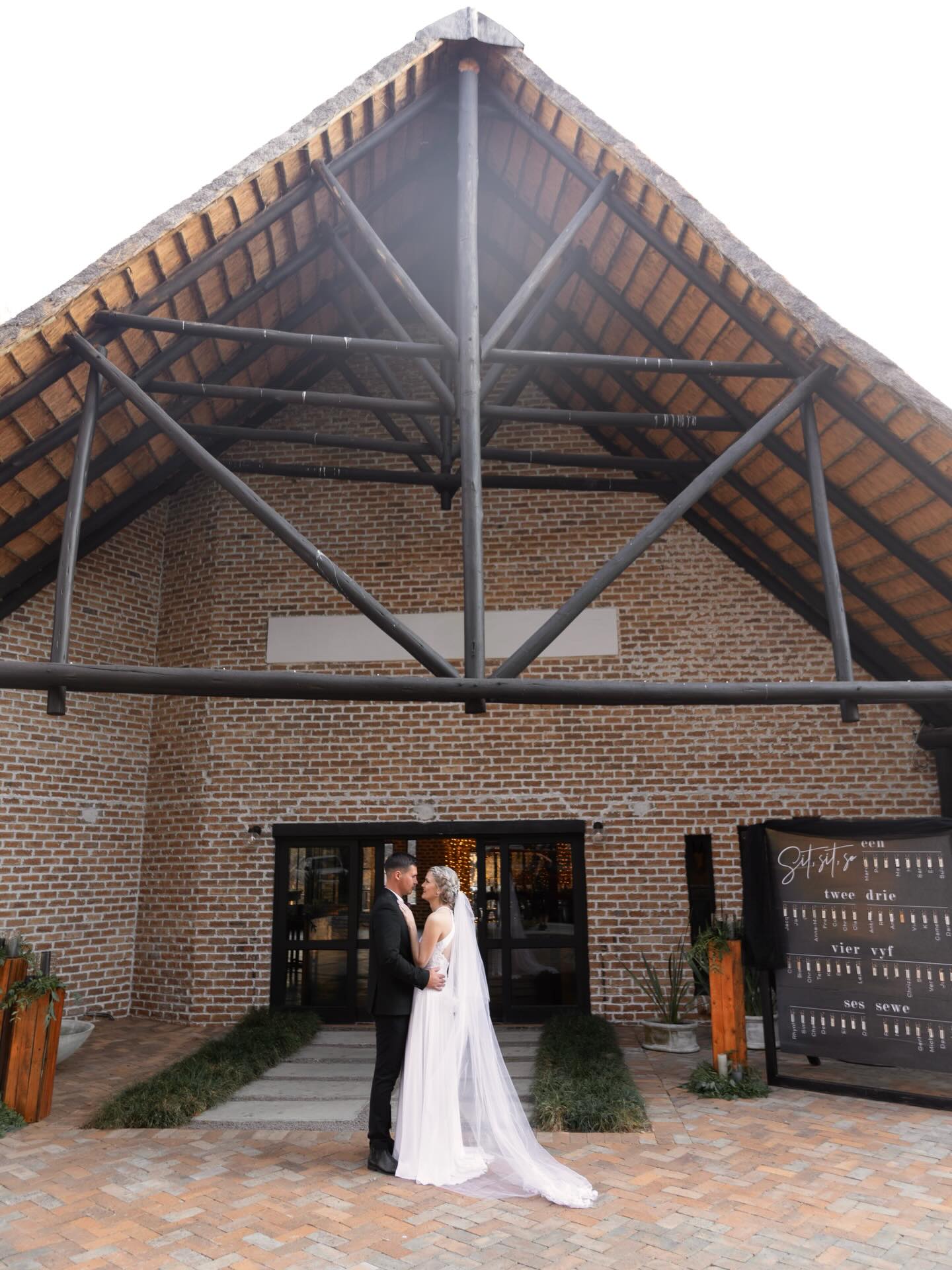 Welcome to Wildwood Events Venue 🌿
A secluded bushveld retreat where unforgettable ‘I do’s’ happen.
Now taking 2026 & 2027 enquiries – message us 💌