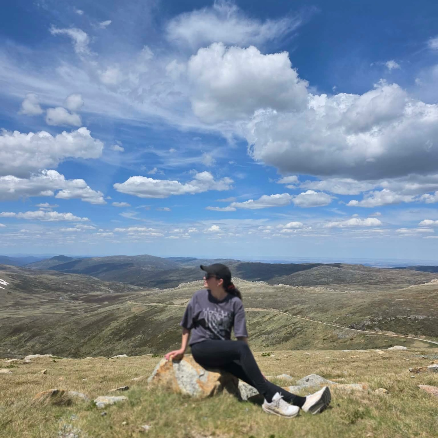 Hey healer! How are you?
Tonight I’m feeling grateful for yoga practices grounding me this year through so much beautiful and challenging change.
Trying to remember to breathe intentionally, acknowledge this moment does pass and stretching physically and emotionally when things get painful!
Also remembering to drop into the present moment when things are great. “Good thoughts bring good fortune.” 🥠
Thank you for being here as a follower of Scai Yoga at the end of 2025! Sending you big love.
Hope to hold space for you in 2026 dear healer ❤️🩹