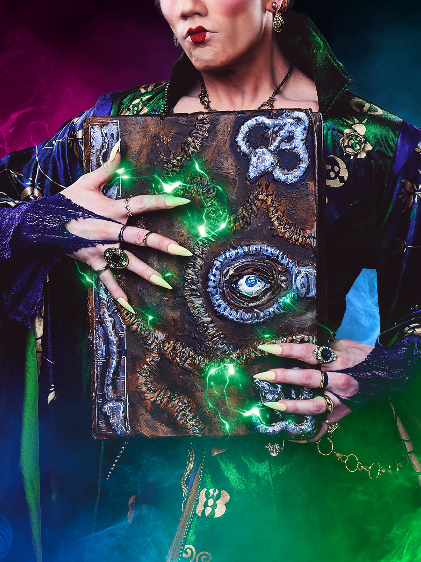 Thank you, 2025…for another marvelous chapter. What possibly could we be brewing for 2026? See you next year, sistahs. 💚💜❤️