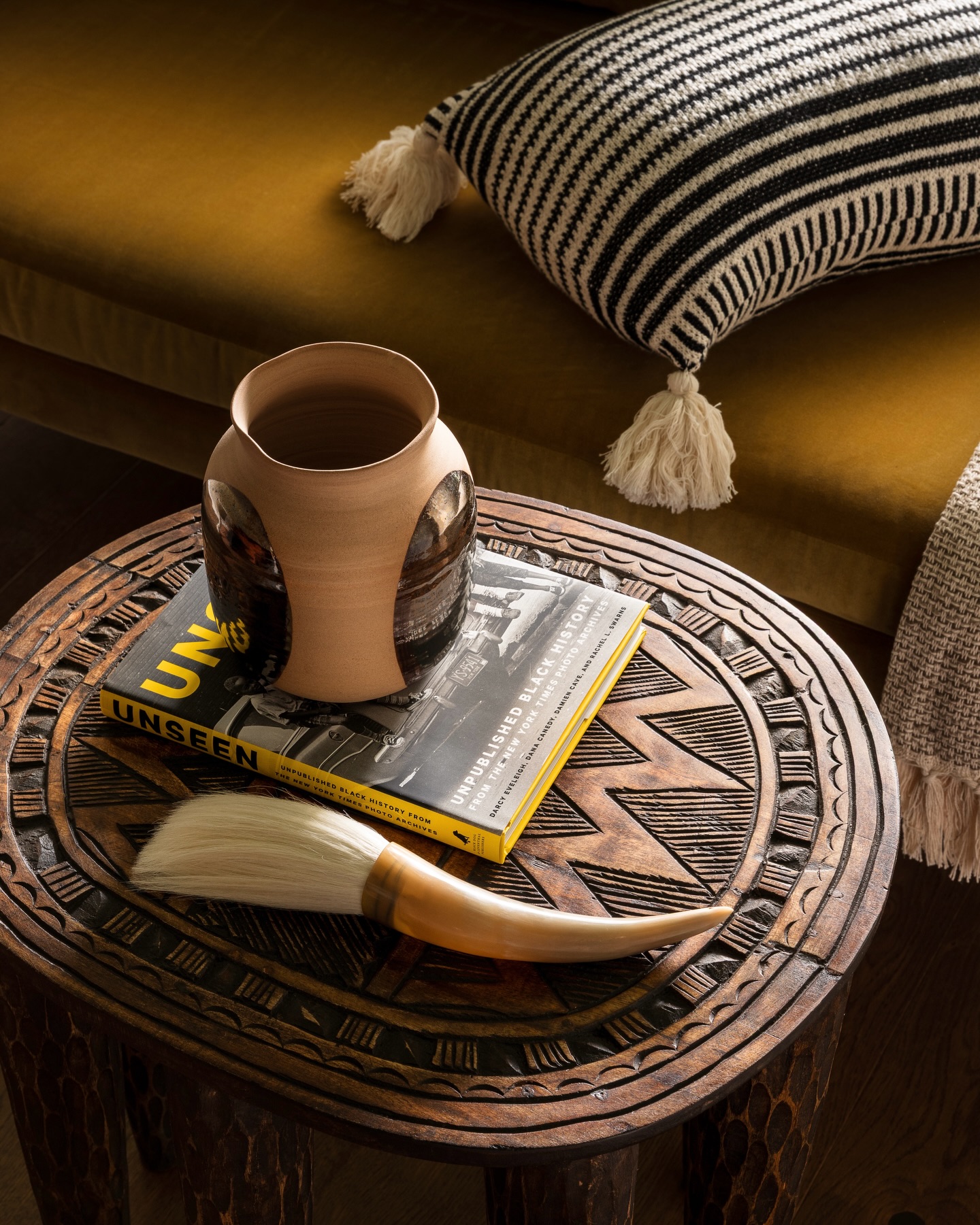 Details in design always matter.
When I spotted the Naga Side Table and Stacked Horn Table Lamp by @jamieyoungco at Fall 2024 High Point Market, I knew they were destined for this space. The beautifully carved mango wood detail of the Naga paired with the sculptural strength of the lamp adds visual interest and texture—those thoughtful moments that spark conversation and the inevitable “Where did you get this?”
It’s these intentional choices that bring a space to life. ❤️
PS - Am I the only one obsessed with carved wood?
#DesignDetails #JamieYoung #HighPointMarket #BethDianaSmith InteriorInspo