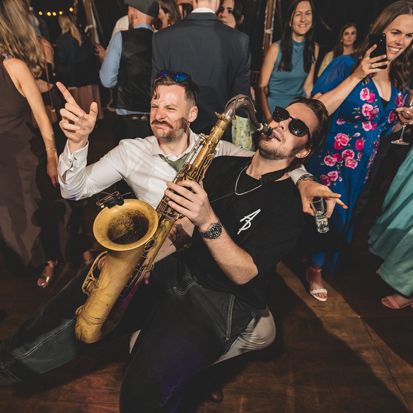 Back to it today after a week off for Christmas! 🎅🏼
We burned off the mince pies last night at Karl & Georgina’s big day at The Mount Without in Bristol - what a celebration!
Now it’s time to get back in action 🎸🤘🏼
Here’s a throwback to August: warmer days and some epic moments captured by the incredible Steve Mulvey 📸🔥.
@stevemulveytog