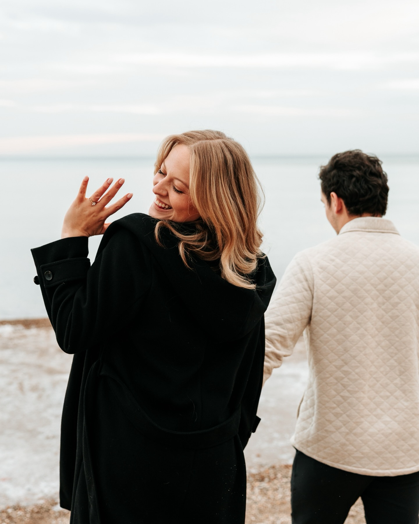 Proposal #3 of December | Zach + Kennedy 💍
To answer your question, yes we went to the beach in the middle of December… and was it worth it? YES 😍
#photographer #chicago #proposal #chicagophotographer