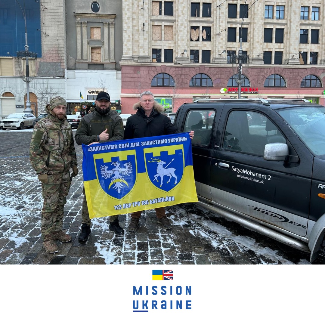 On this festive evening, we would like to take a moment to reflect on all the deliveries made over the past month. December proved to be exceptionally productive — as, indeed, was the whole of 2025.
Our fearless and dedicated volunteers undertook several vital journeys:
Journey One
James Martin @jjrm.100 delivered a vehicle to Kharkiv, where it is already carrying out critical tasks on the Kharkiv front.
Journey Two
David Toplas , John Rigg , Colin Cooper , Peter Curran , Chris Topham , John Redpath, Simon Evans , Brian Hepburn
Four vehicles were delivered to Mykolaiv. Three of these were handed over to military units — two to an Odesa-based brigade and third to a Territorial Defence brigade operating on the Lyman direction.
Fourth vehicle was converted into medevac and delivered by third team .
Journey Three
Ole Rollag, Fitz Hornor , Callum Petherick
Two vehicles were delivered to Dnipro for two brigades and are already saving lives on the Donetsk front.
We are deeply grateful to everyone who supported us throughout this challenging year — to everyone who believes in Ukraine and continues to stand by its people!
We wish you a joyful festive season and hope the coming year brings you peace and good health💙